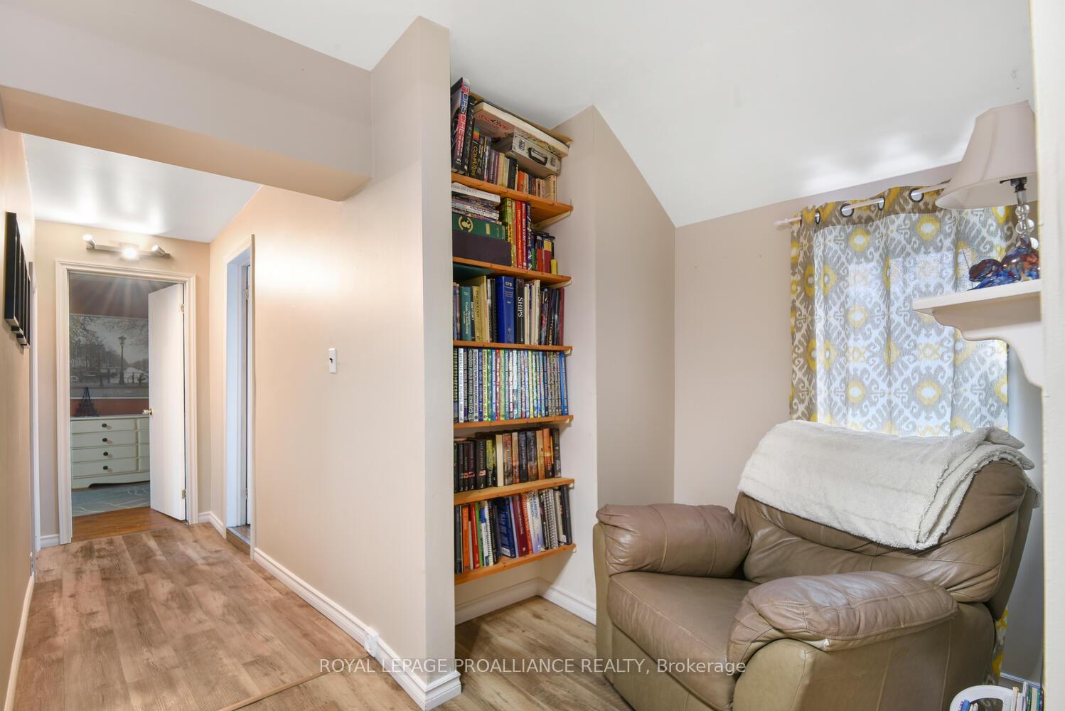 Photo 14 of 501 Dibble Street W, Prescott — HOMEH