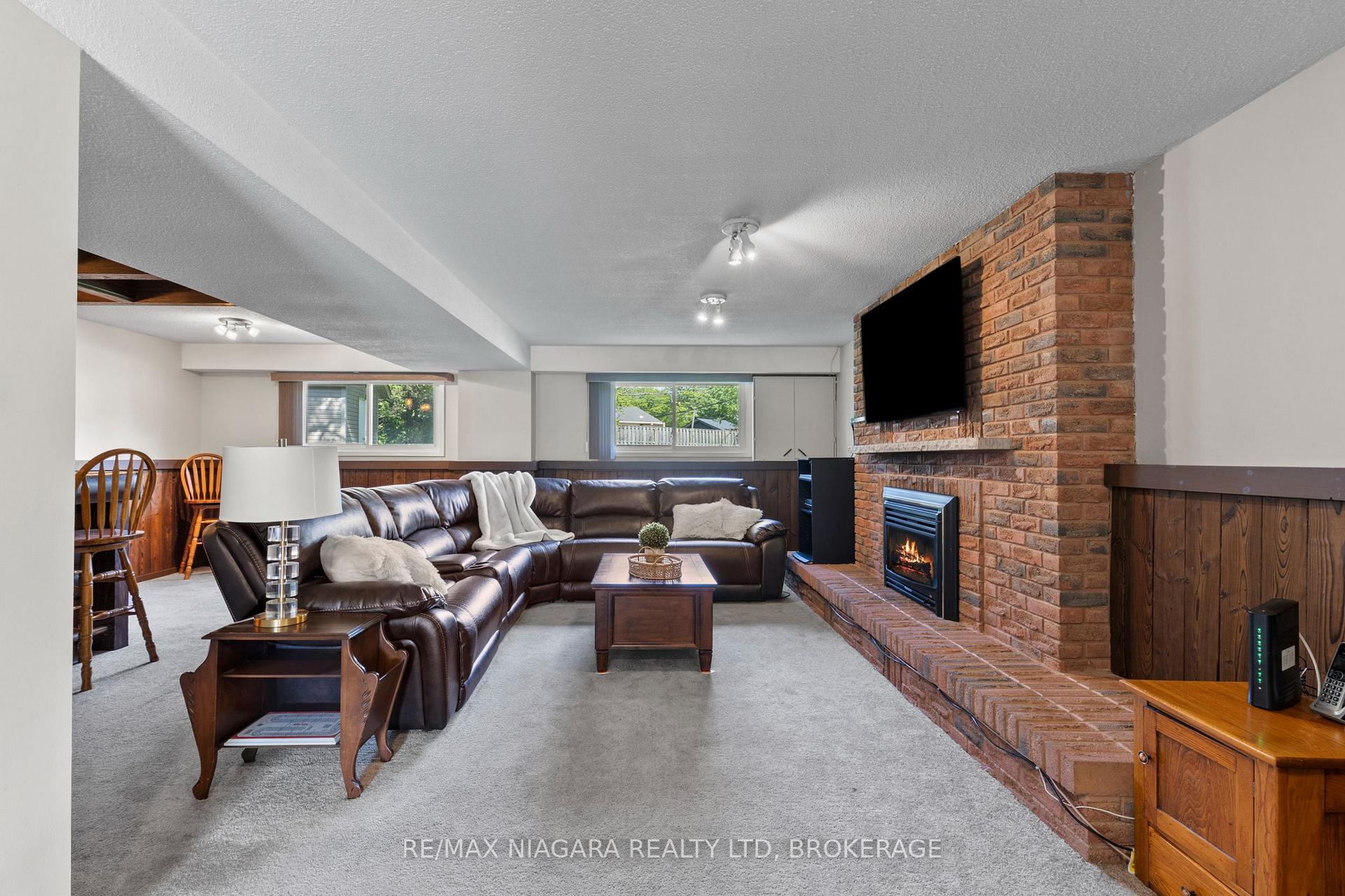 Photo 22 of 8410 Mundare Crescent, Niagara Falls, Chippawa — HOMEH