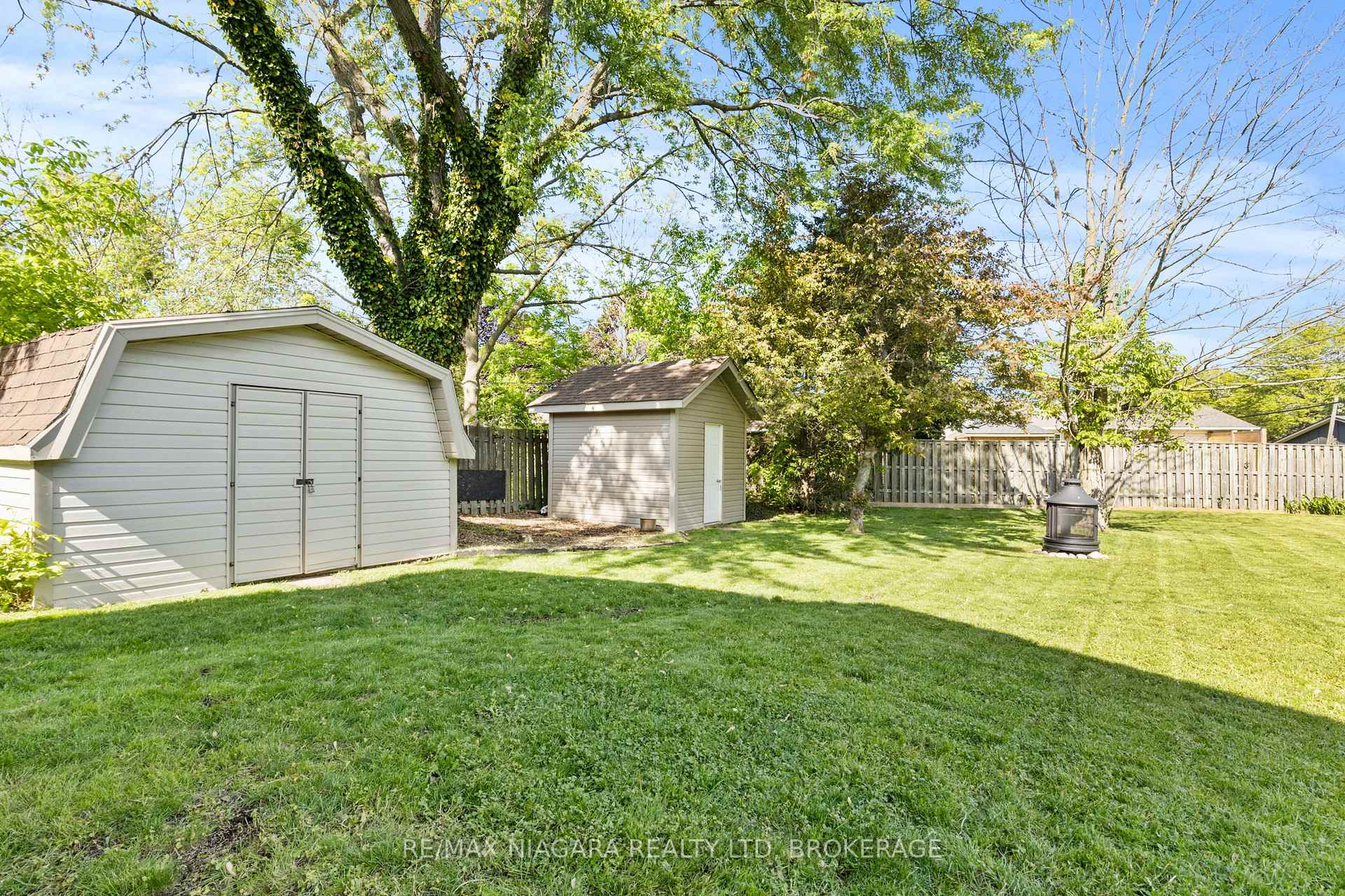 Photo 37 of 8410 Mundare Crescent, Niagara Falls, Chippawa — HOMEH