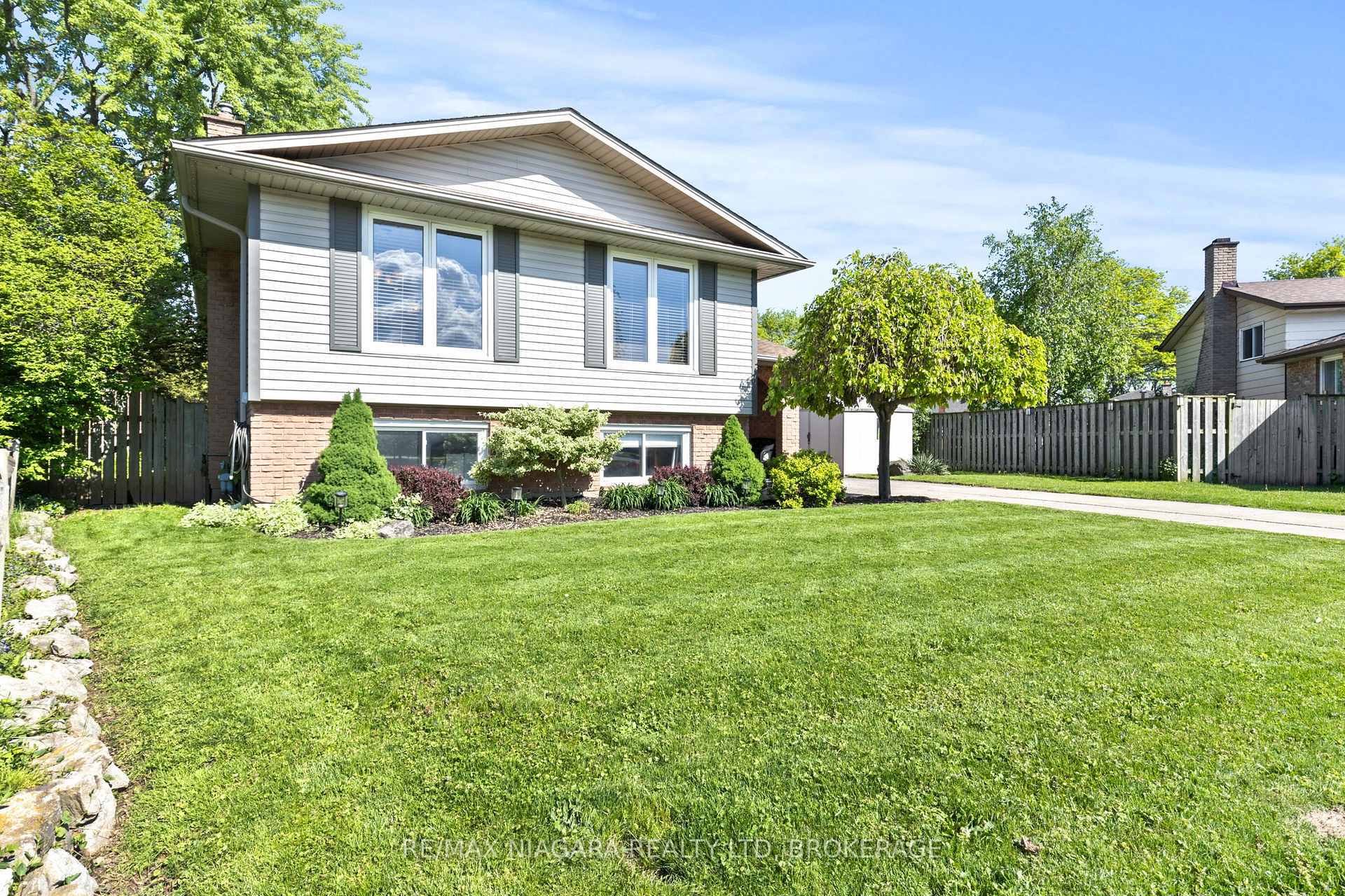 Photo 42 of 8410 Mundare Crescent, Niagara Falls, Chippawa — HOMEH