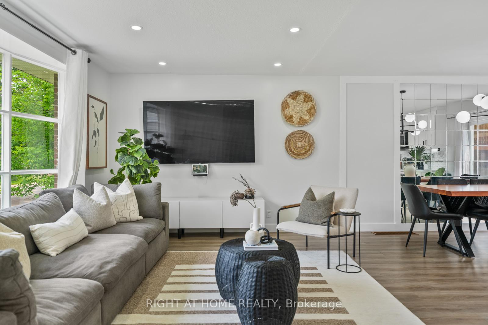 Photo 10 of 820 Zator Avenue, Pickering, Bay Ridges — HOMEH