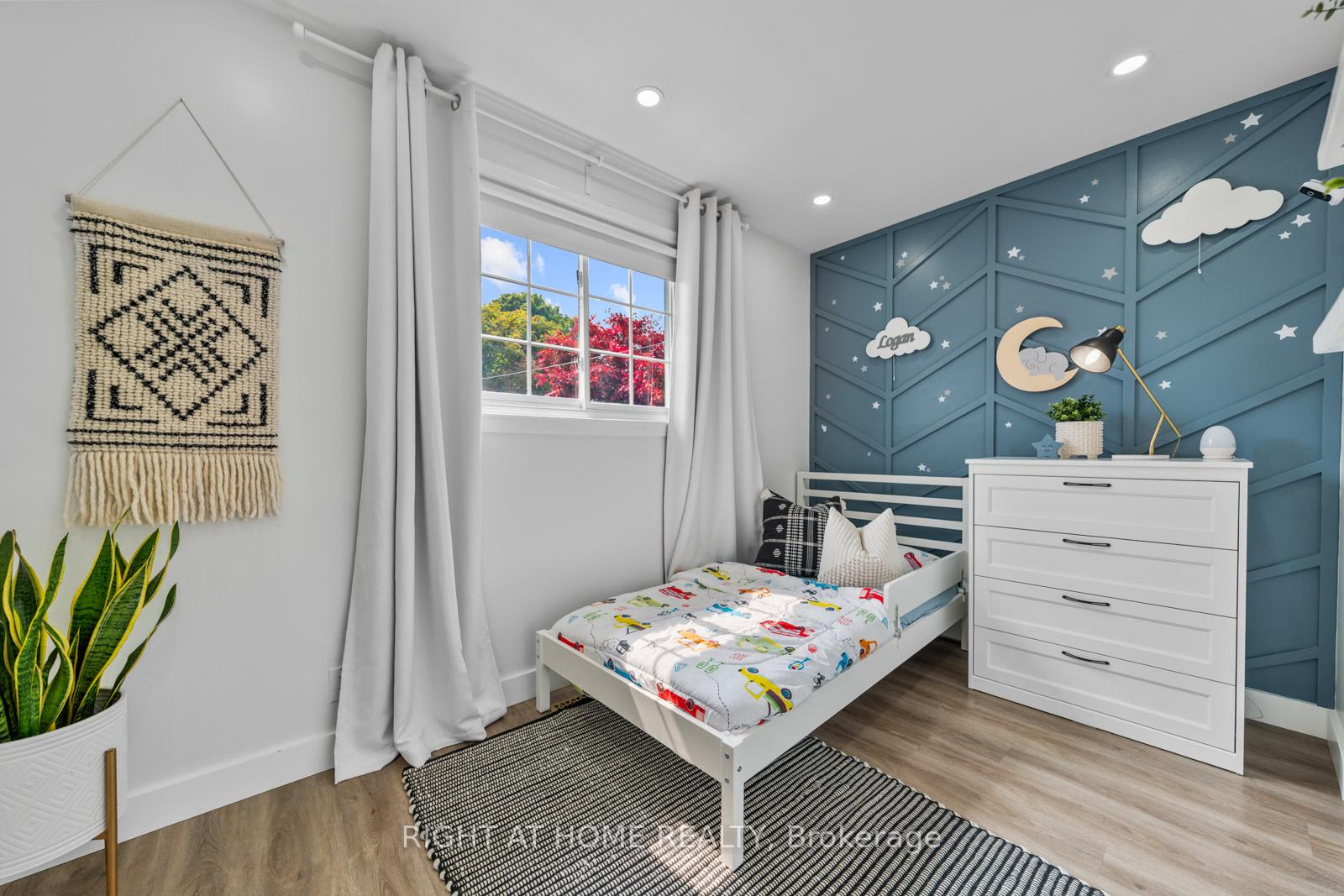 Photo 14 of 820 Zator Avenue, Pickering, Bay Ridges — HOMEH