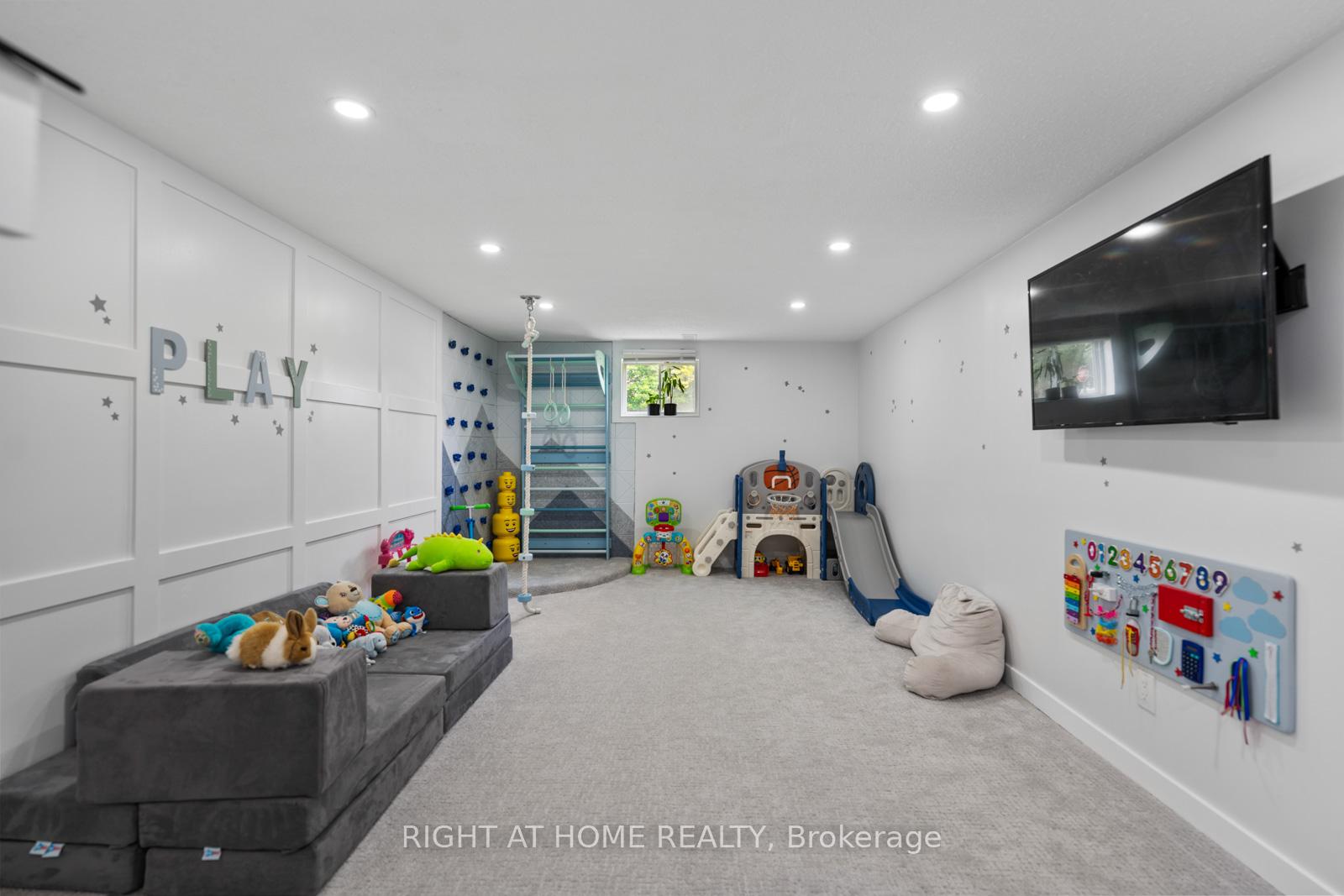 Photo 23 of 820 Zator Avenue, Pickering, Bay Ridges — HOMEH