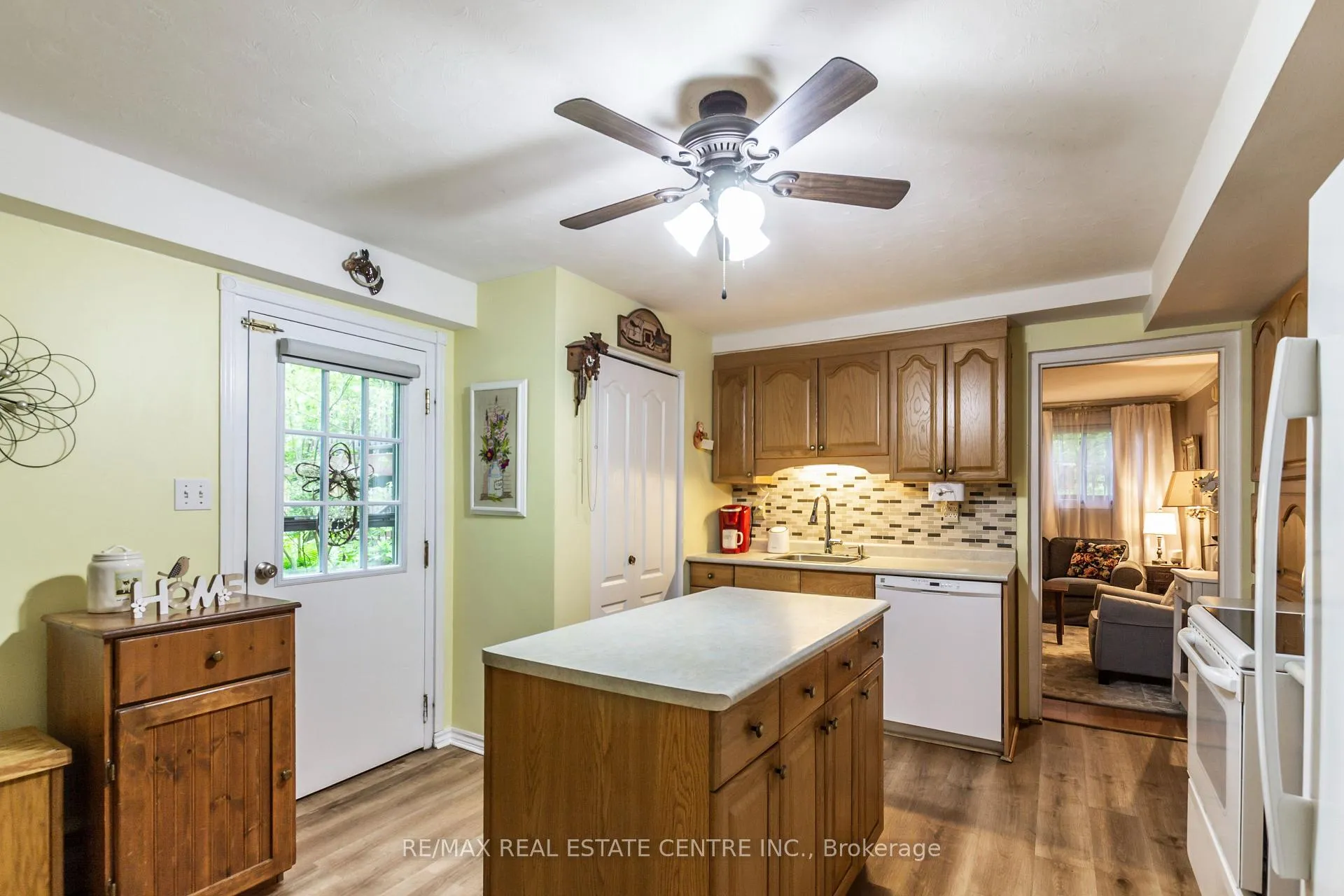 Photo 35 of 6607 Ellis Road, Puslinch, Puslinch Lake Settlement Areas — HOMEH