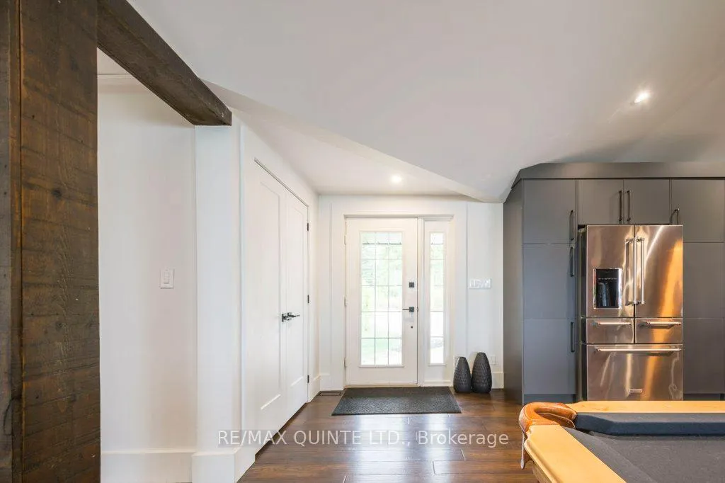 Photo 5 of 1190 County 3 Road, Prince Edward County, Ameliasburg Ward — HOMEH