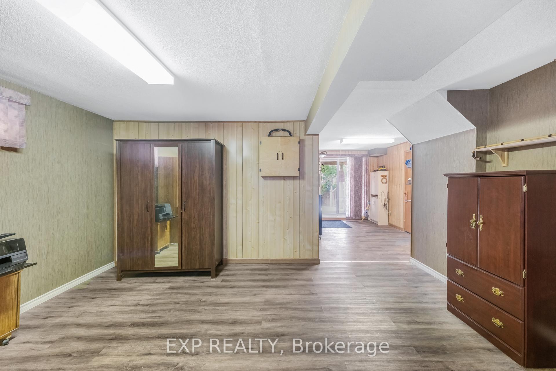 Photo 31 of 1064 Maury Crescent, Pickering, Liverpool — HOMEH