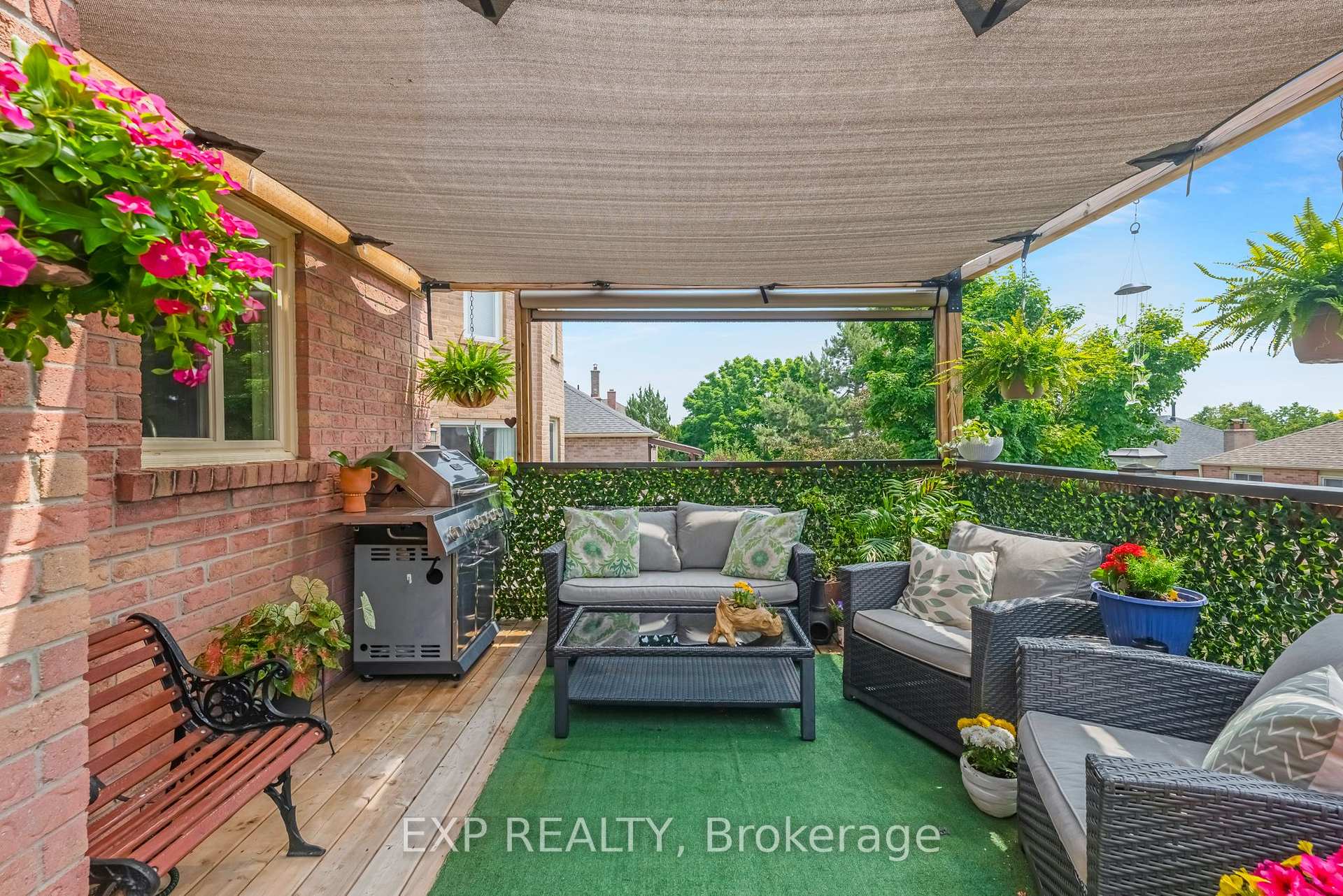 Photo 37 of 1064 Maury Crescent, Pickering, Liverpool — HOMEH
