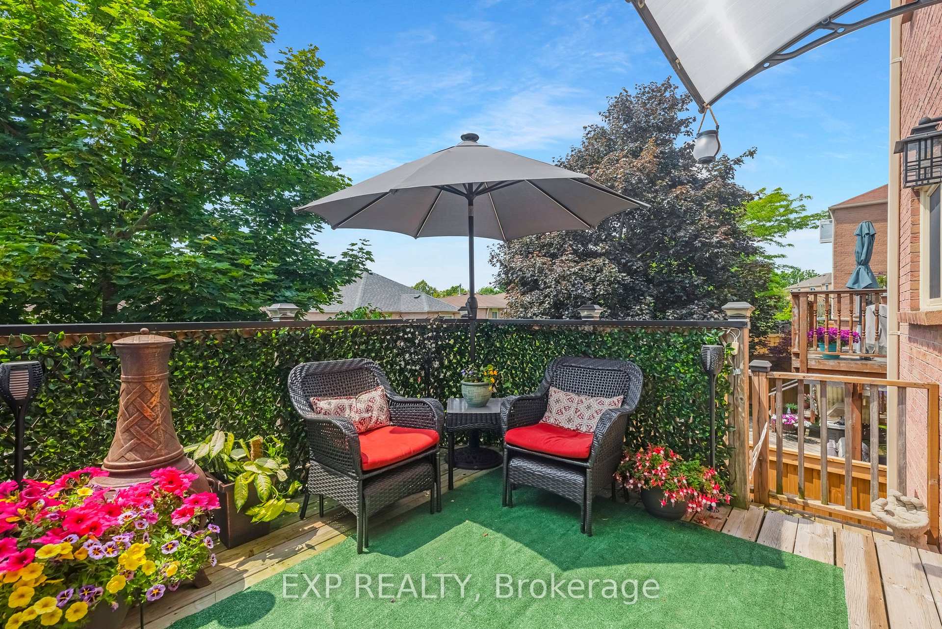 Photo 38 of 1064 Maury Crescent, Pickering, Liverpool — HOMEH