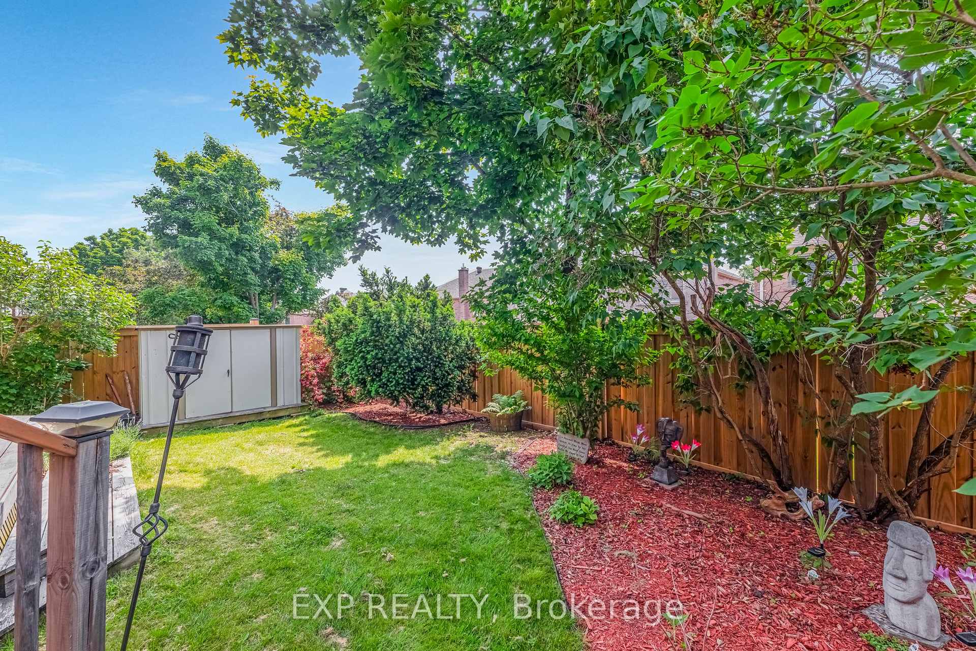 Photo 39 of 1064 Maury Crescent, Pickering, Liverpool — HOMEH