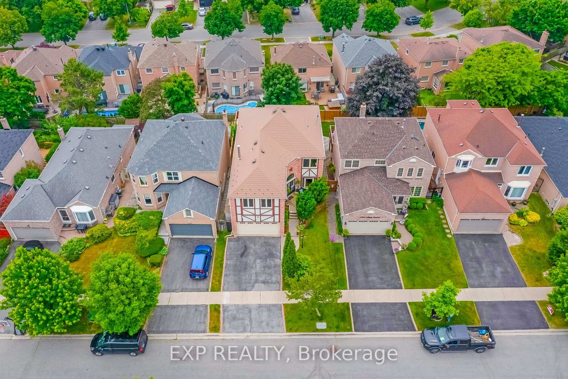 Photo 45 of 1064 Maury Crescent, Pickering, Liverpool — HOMEH