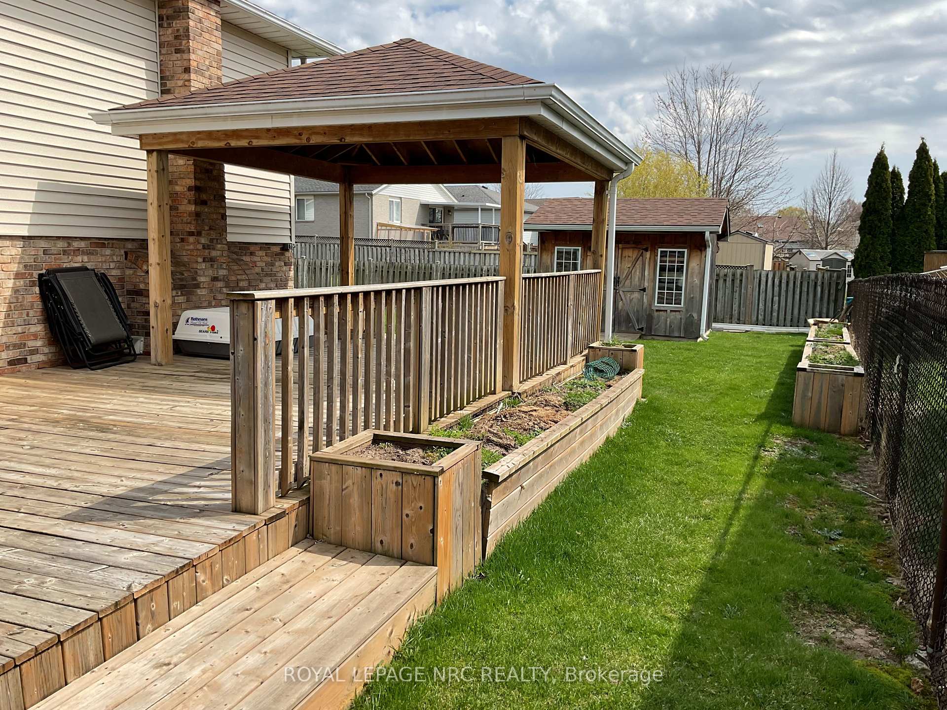 Photo 7 of 7710 Preakness Street, Niagara Falls, Ascot — HOMEH