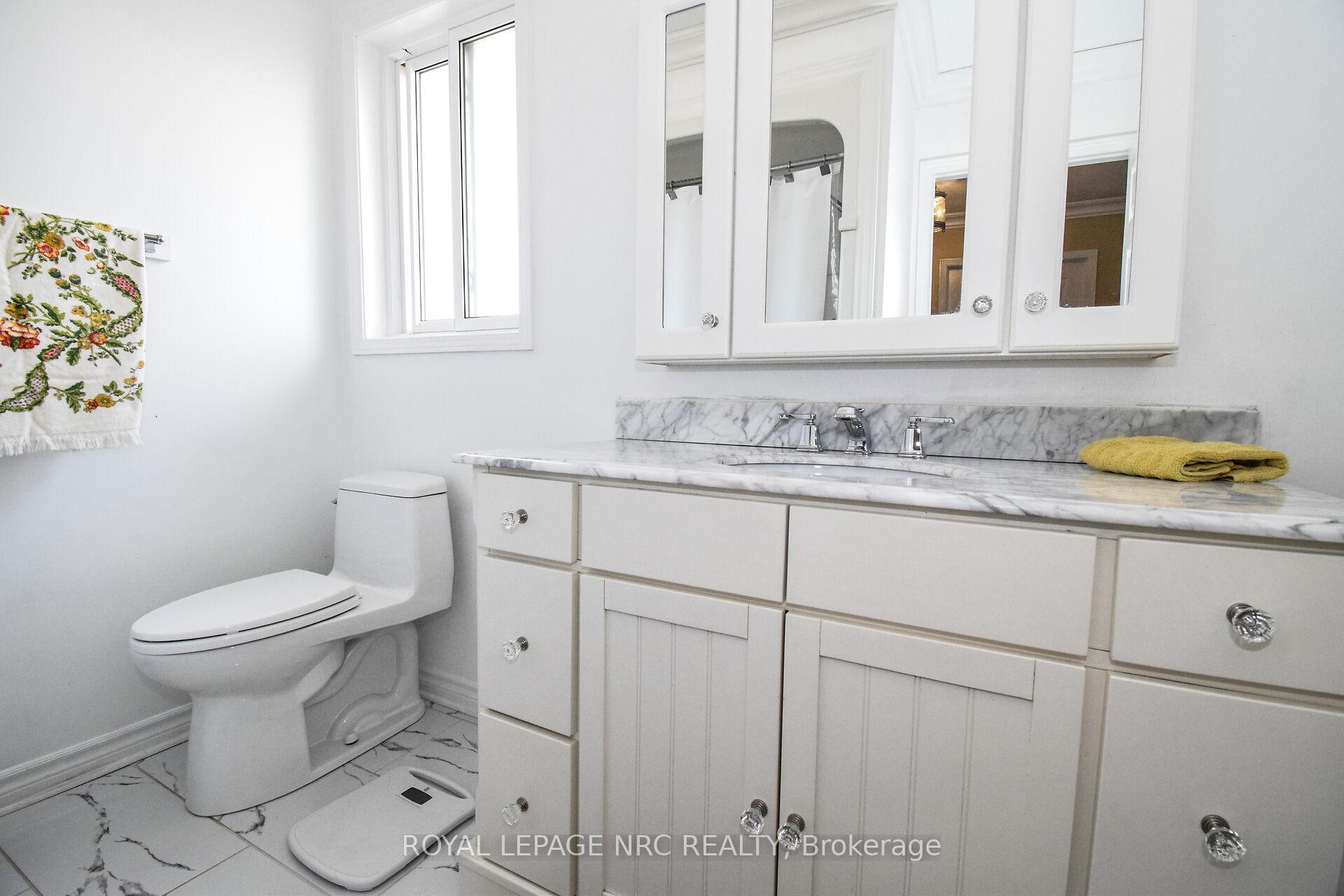 Photo 17 of 7710 Preakness Street, Niagara Falls, Ascot — HOMEH