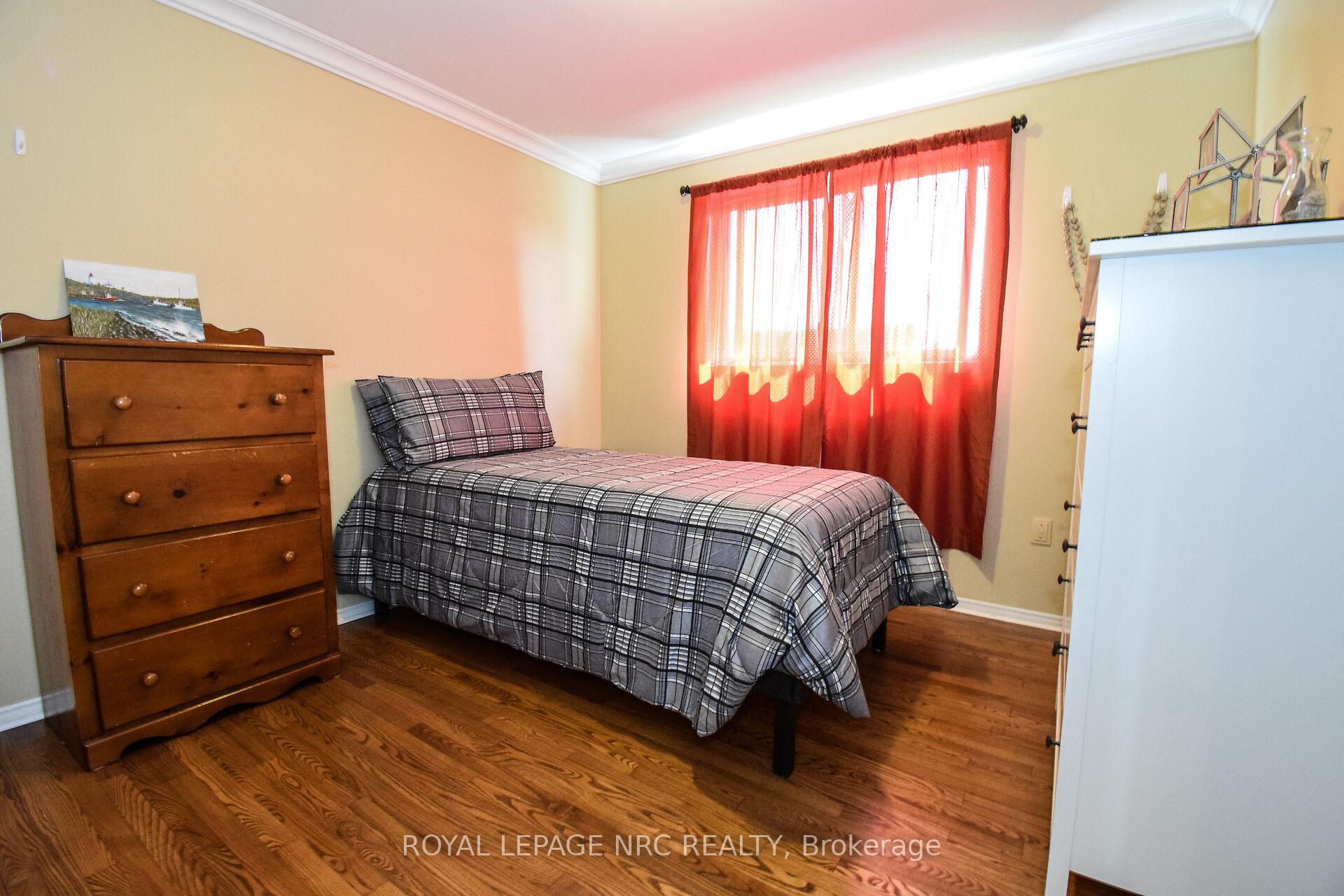 Photo 21 of 7710 Preakness Street, Niagara Falls, Ascot — HOMEH