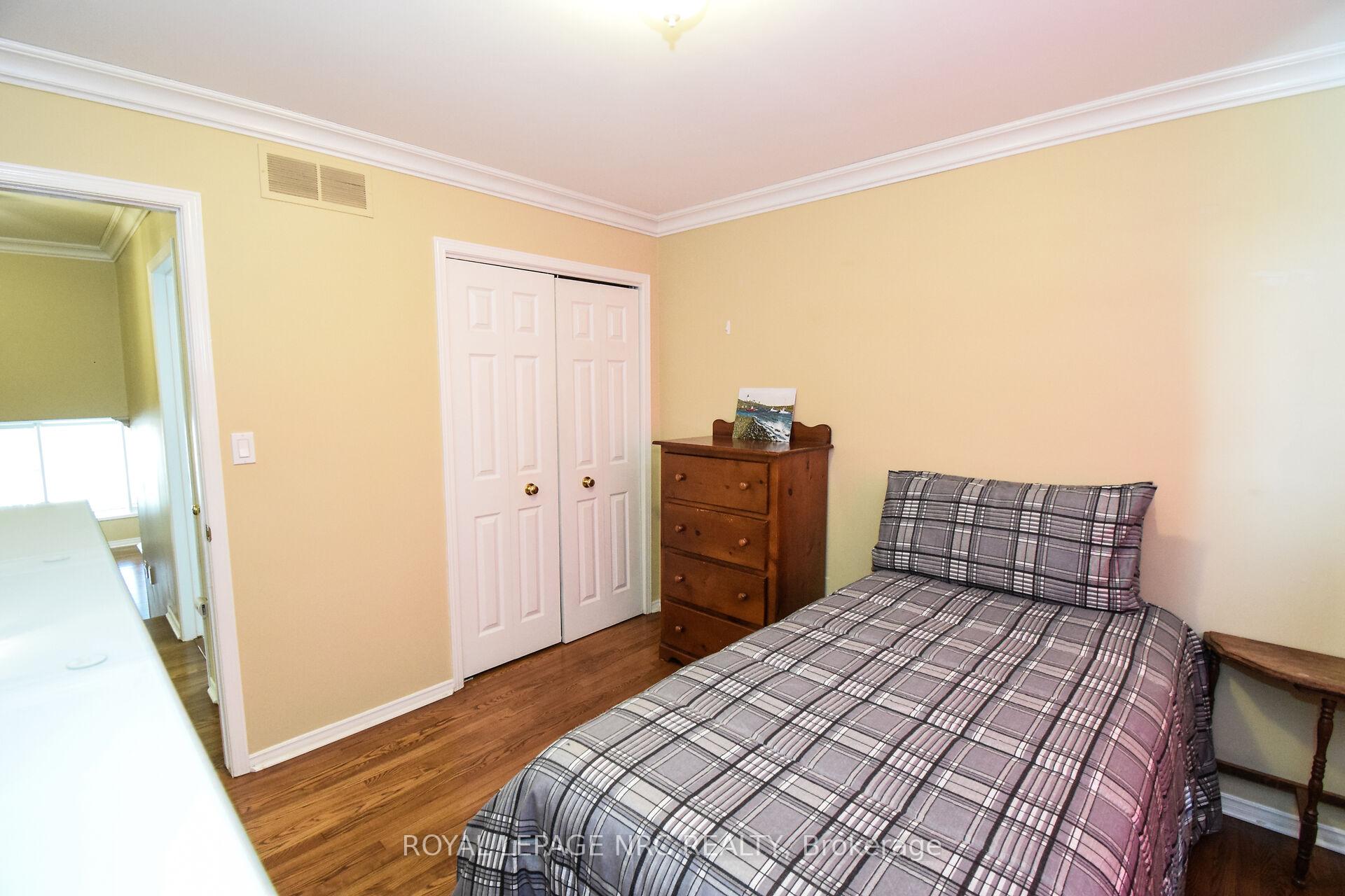 Photo 22 of 7710 Preakness Street, Niagara Falls, Ascot — HOMEH