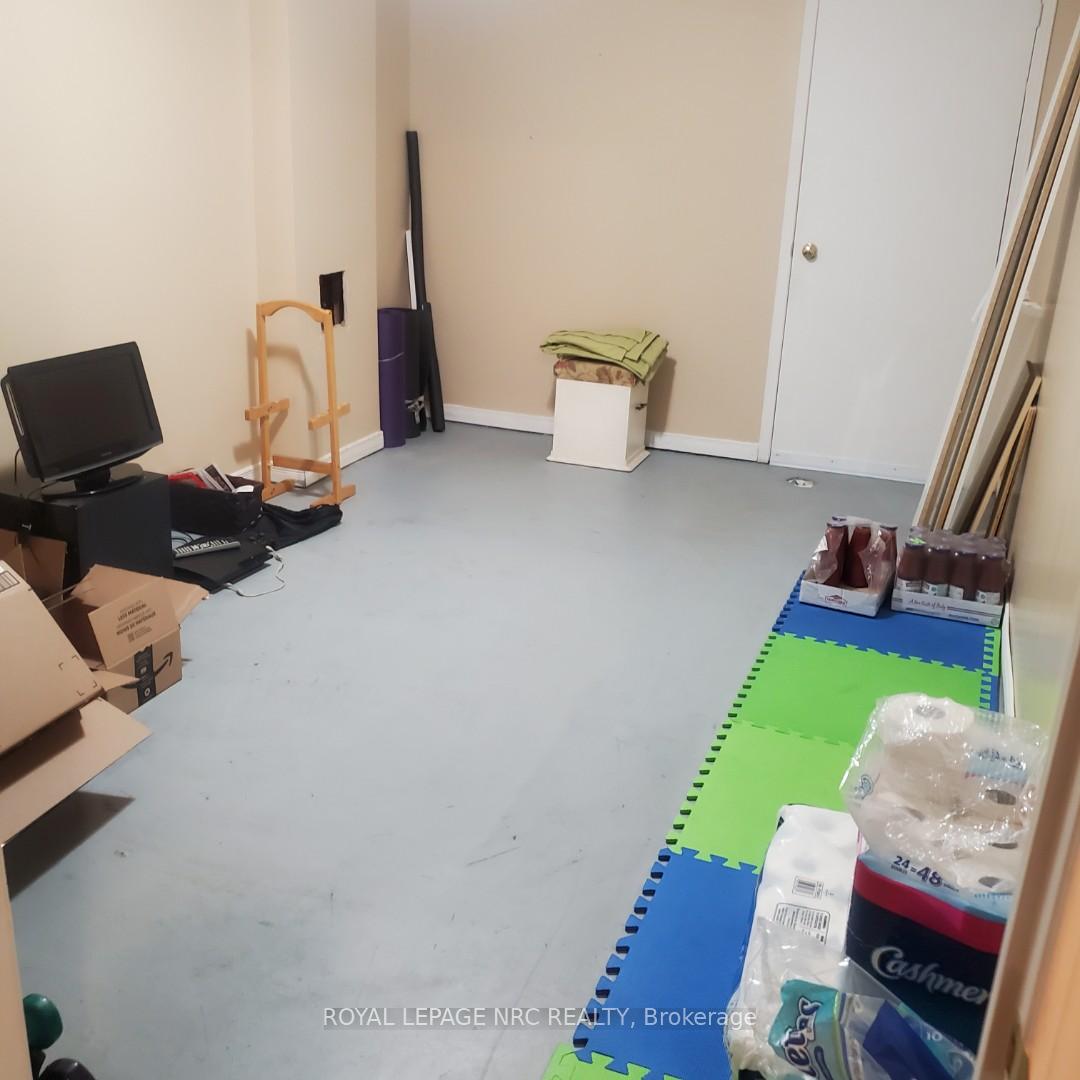 Photo 31 of 7710 Preakness Street, Niagara Falls, Ascot — HOMEH