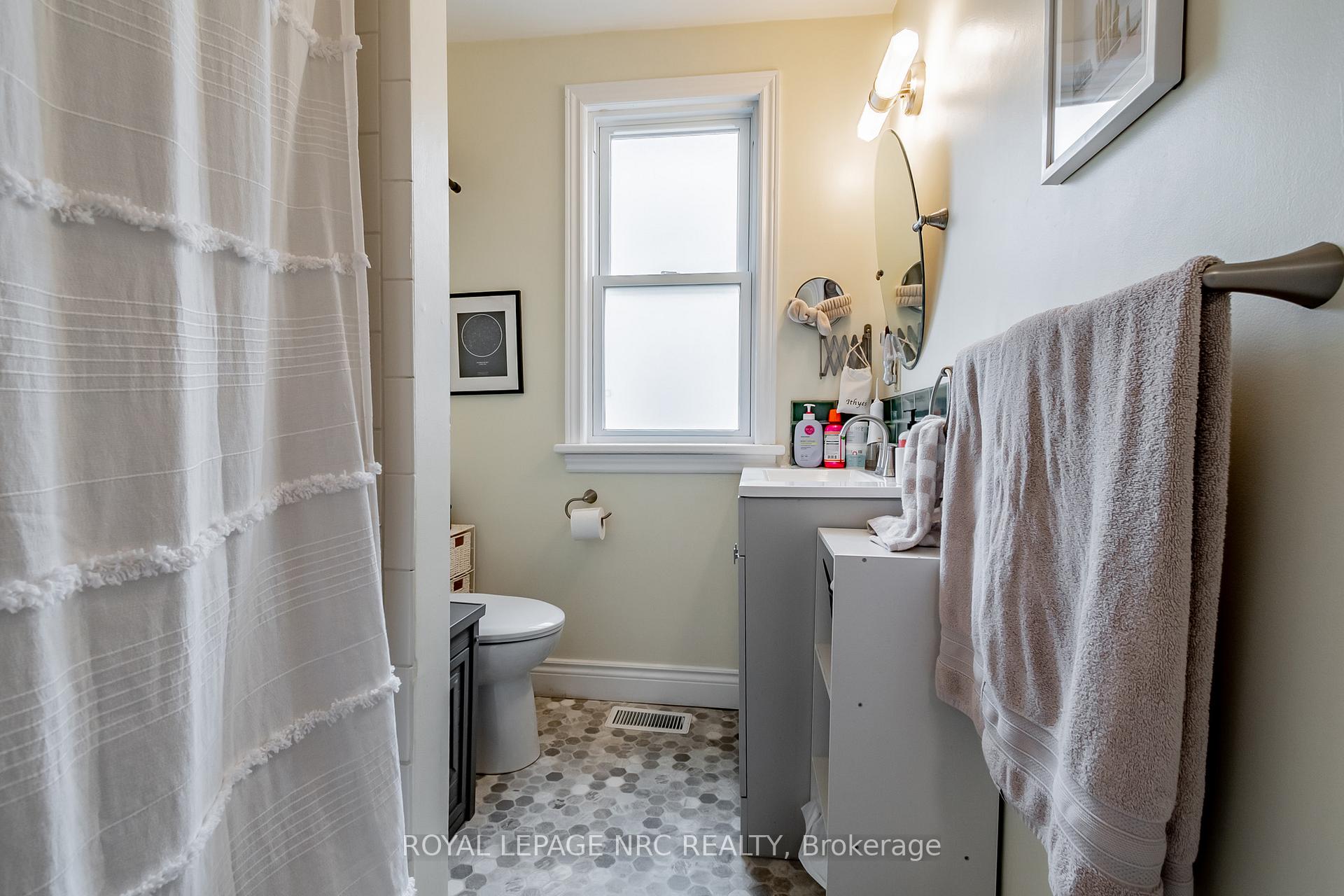 Photo 11 of 152 West Street, Port Colborne, Sugarloaf — HOMEH