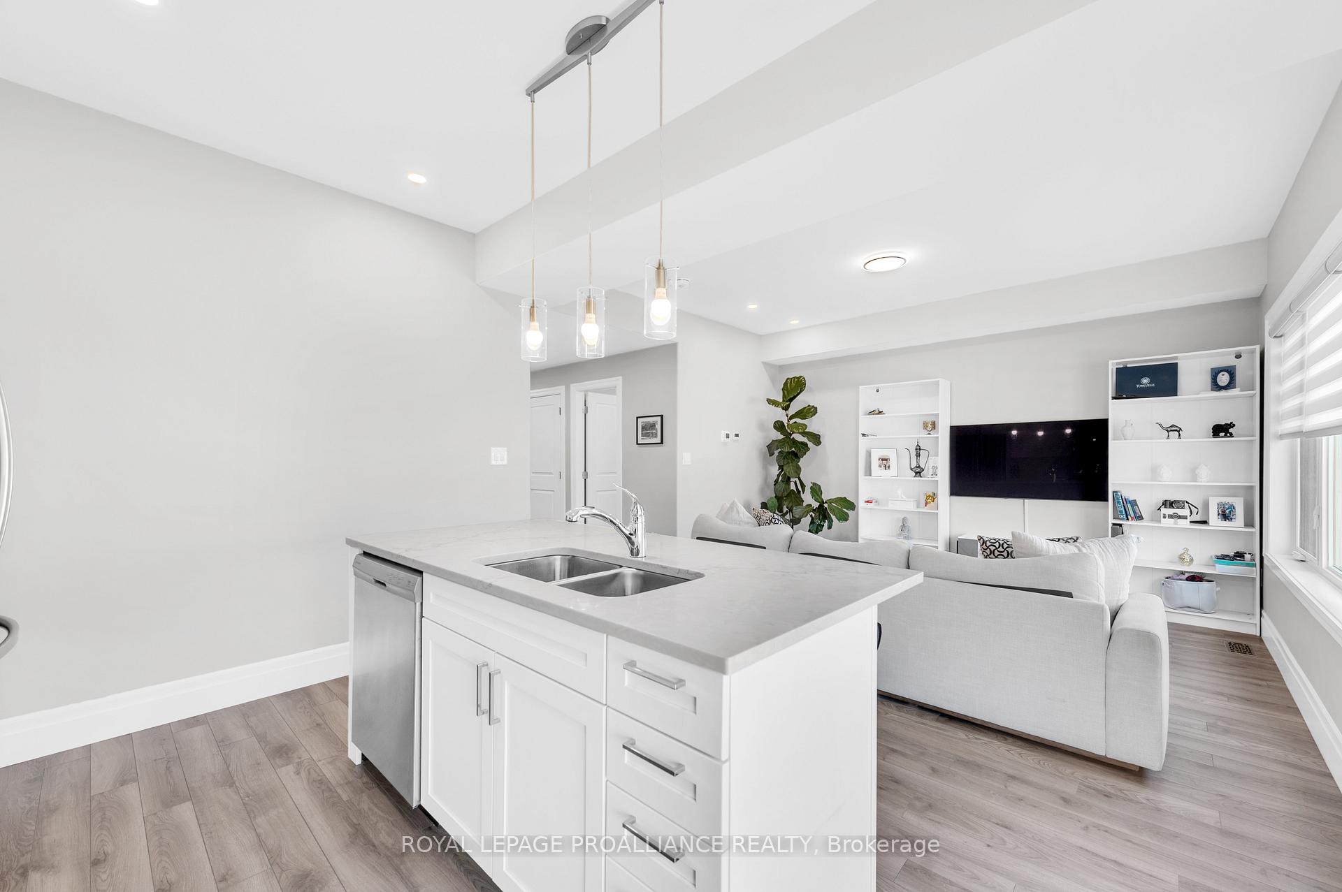 Photo 3 of 74 Campbell Crescent, Prince Edward County, South Marysburg Ward — HOMEH