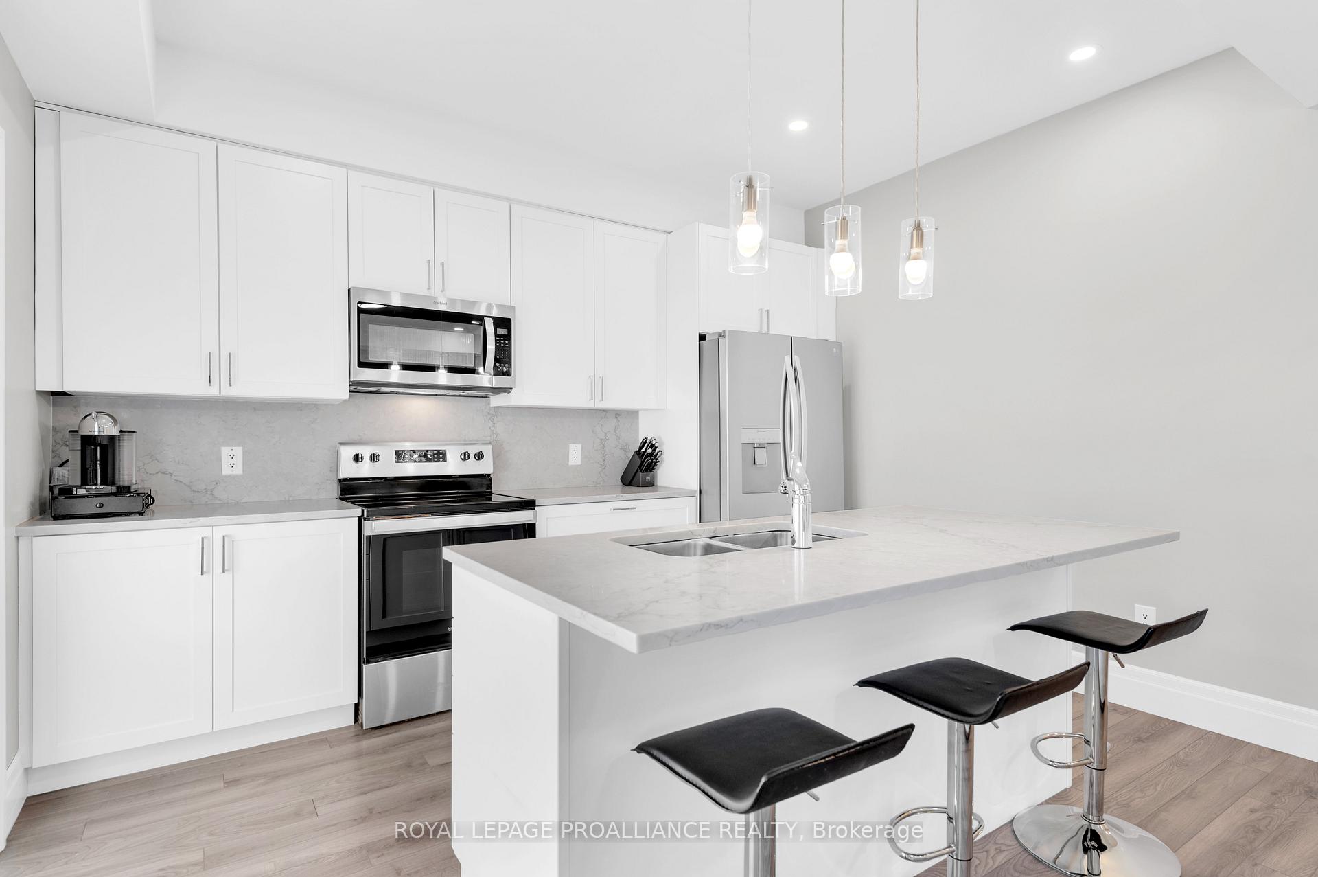 Photo 8 of 74 Campbell Crescent, Prince Edward County, South Marysburg Ward — HOMEH