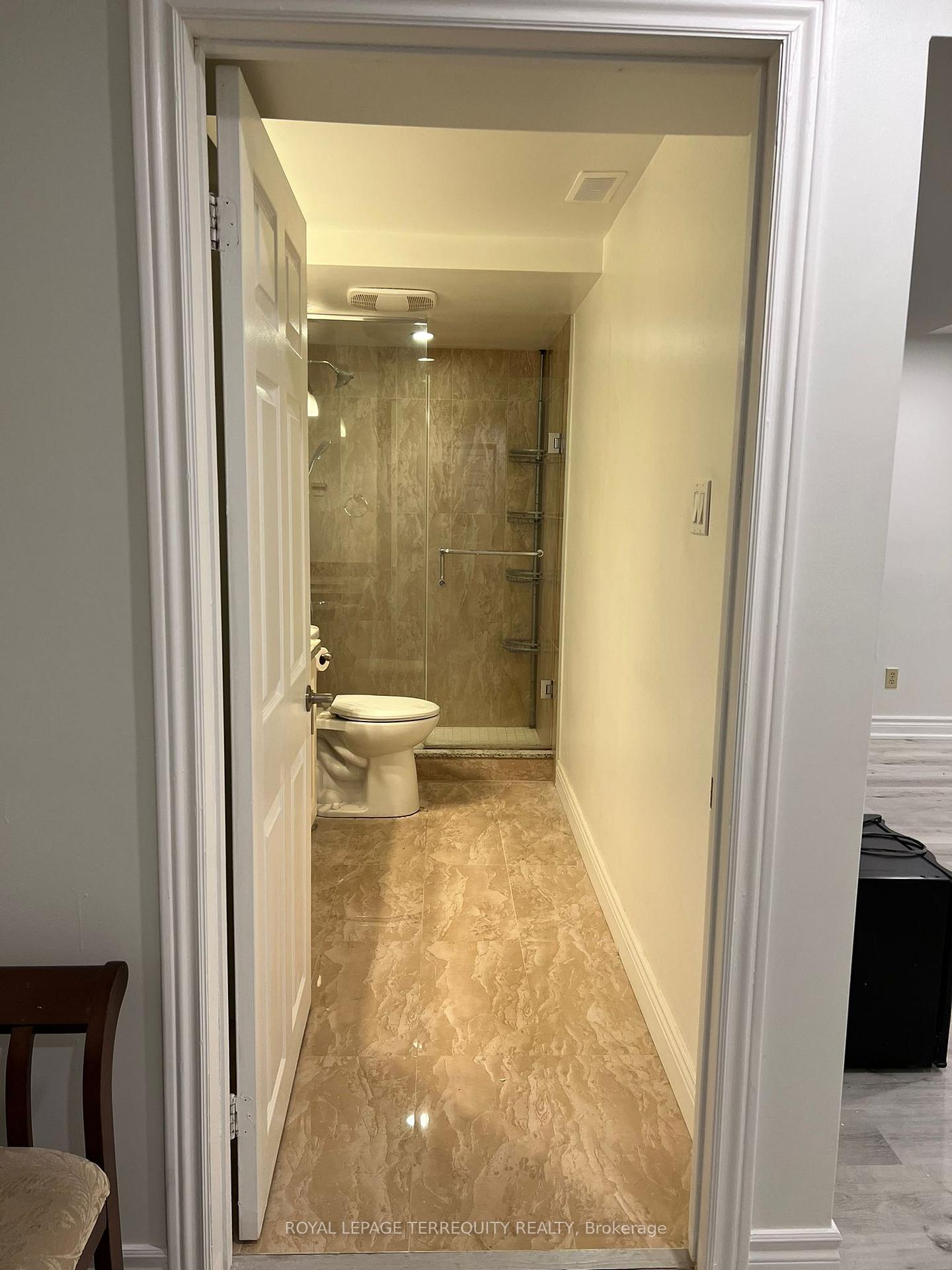 Photo 8 of Unit Bsmt, 286 Hoover Drive, Pickering, Rougemount — HOMEH