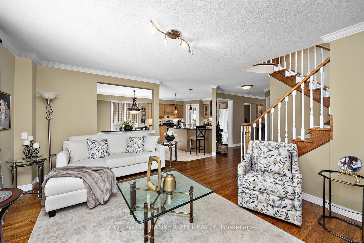Photo 14 of 348 Ryerson Crescent, Oshawa, Samac — HOMEH