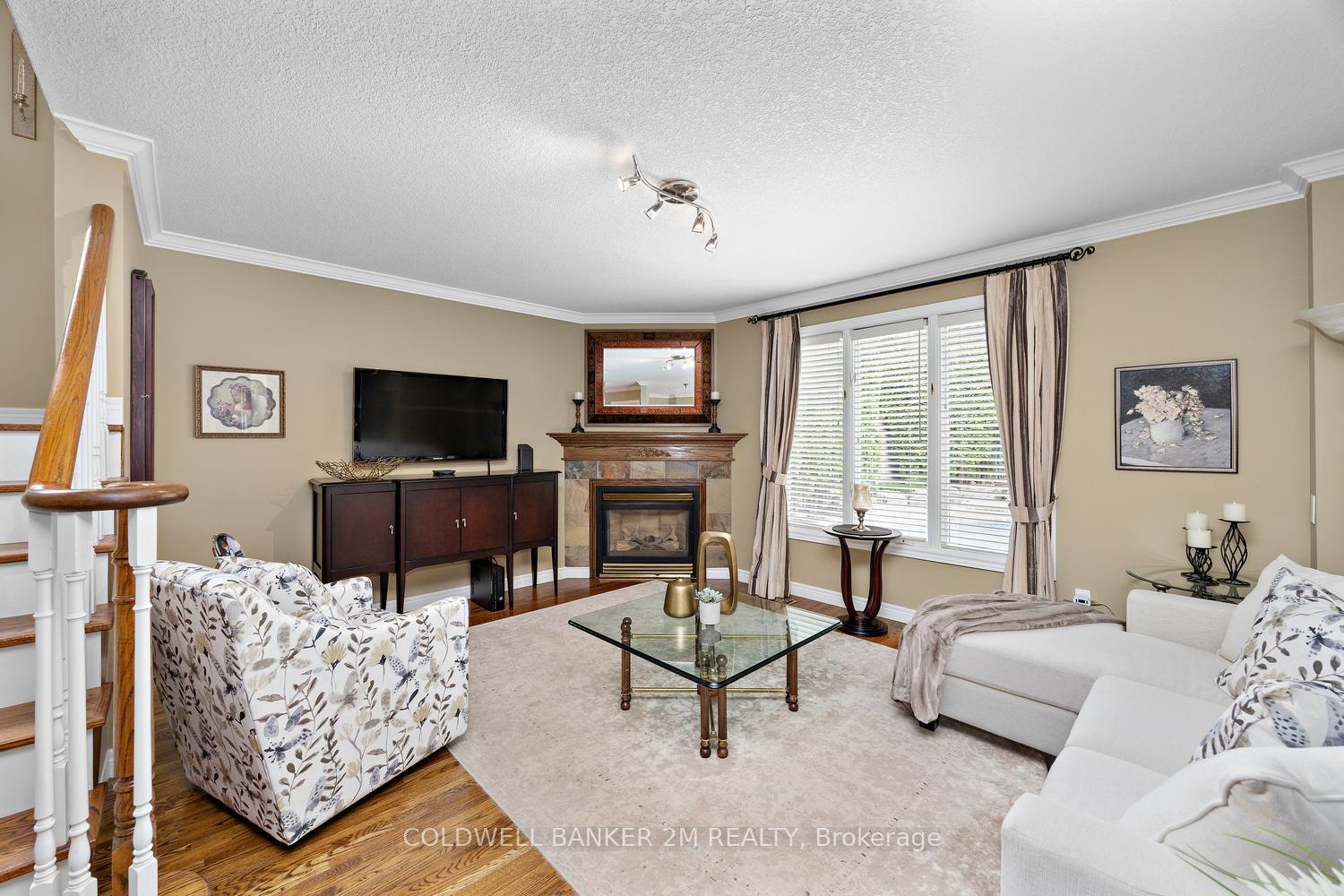 Photo 16 of 348 Ryerson Crescent, Oshawa, Samac — HOMEH