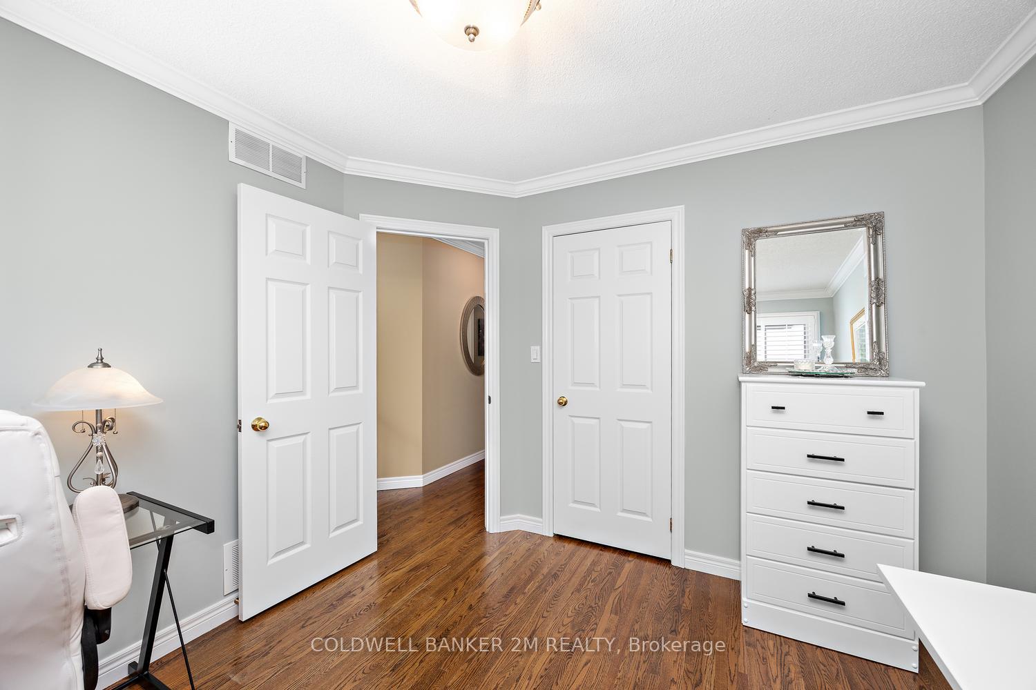 Photo 34 of 348 Ryerson Crescent, Oshawa, Samac — HOMEH