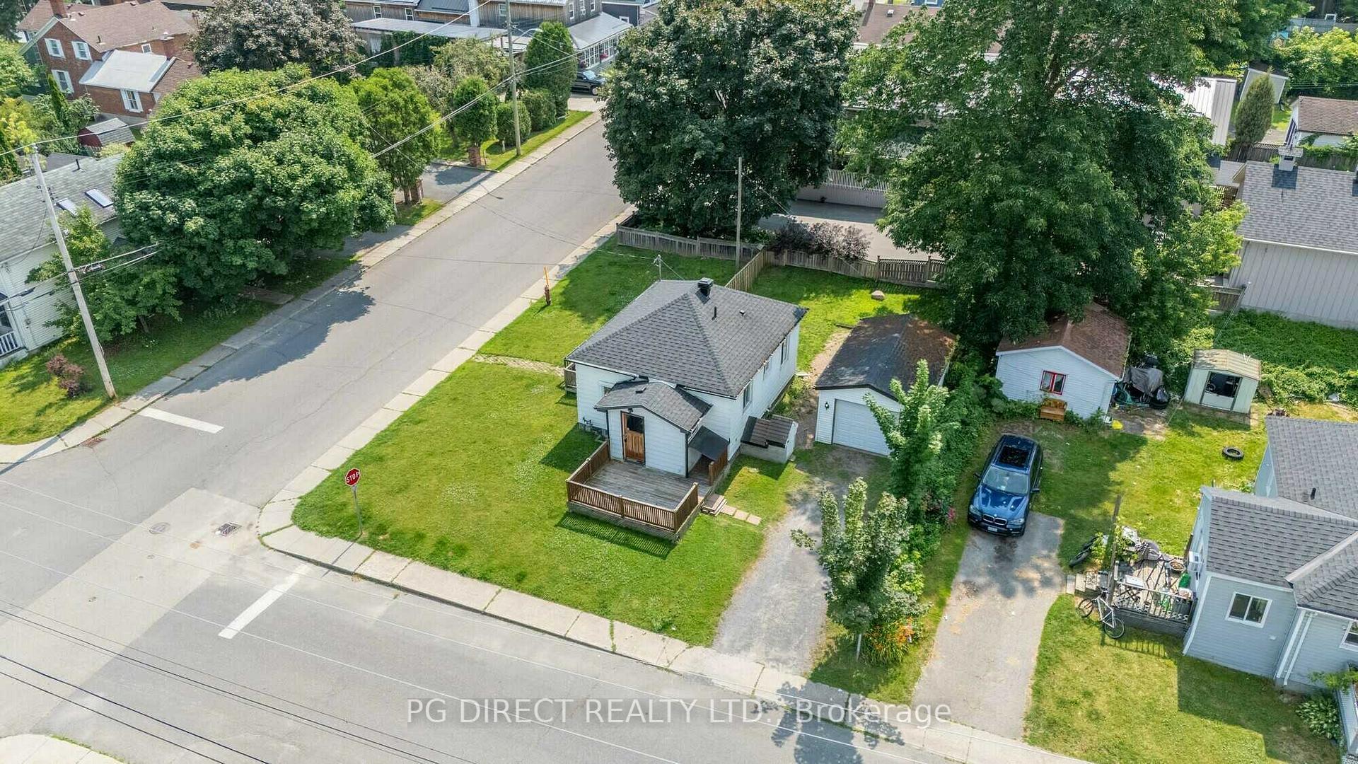 Photo 5 of 290 James Street E, Prescott — HOMEH
