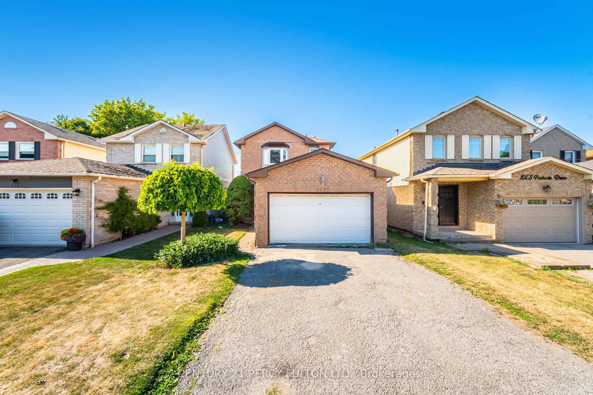 Photo 1 of 1927 Parkside Drive, Pickering, Amberlea — HOMEH