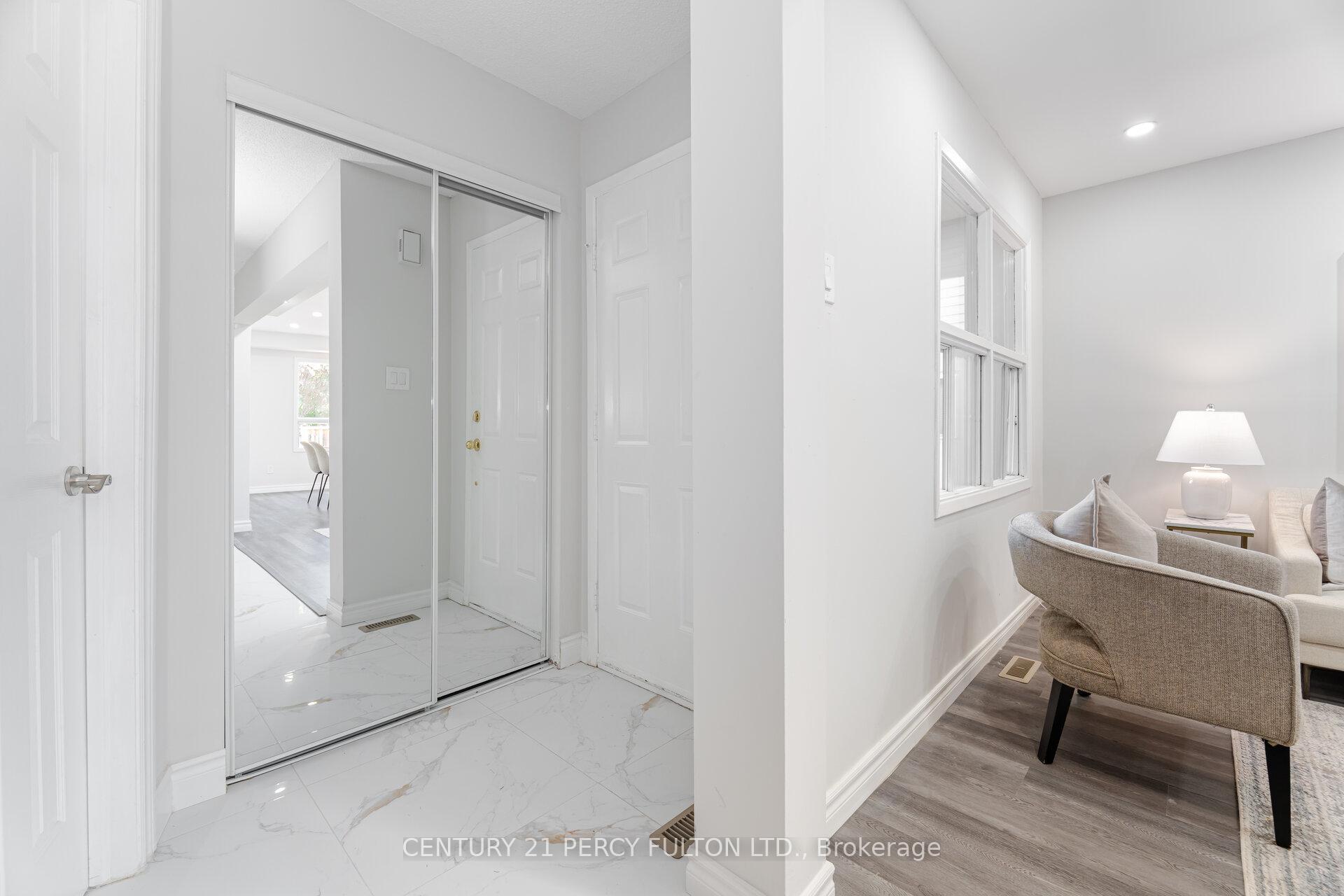Photo 3 of 1927 Parkside Drive, Pickering, Amberlea — HOMEH