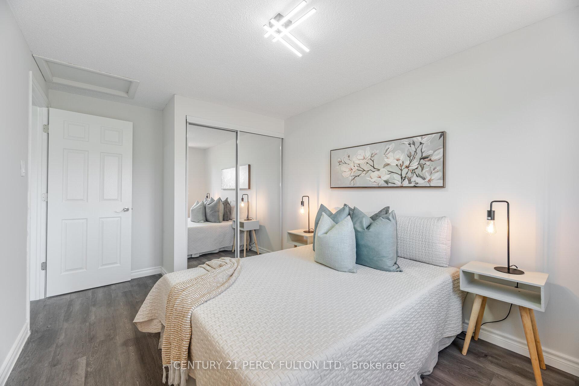 Photo 24 of 1927 Parkside Drive, Pickering, Amberlea — HOMEH