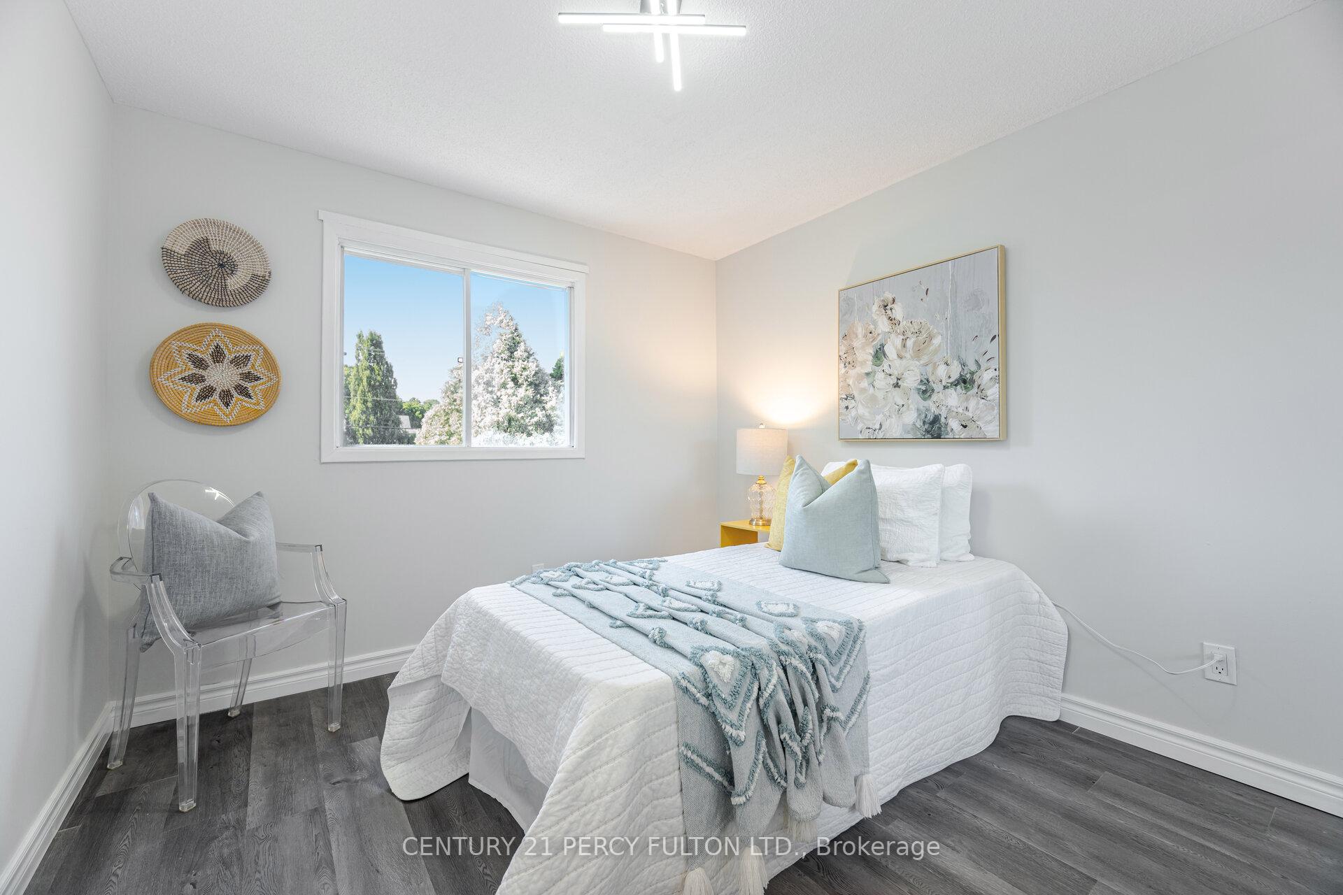 Photo 25 of 1927 Parkside Drive, Pickering, Amberlea — HOMEH