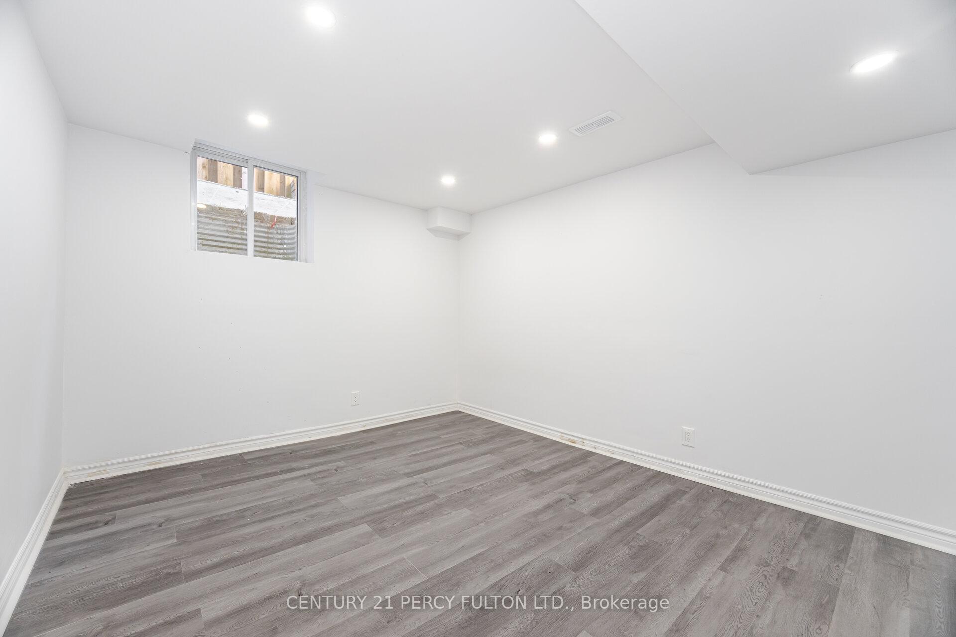Photo 34 of 1927 Parkside Drive, Pickering, Amberlea — HOMEH