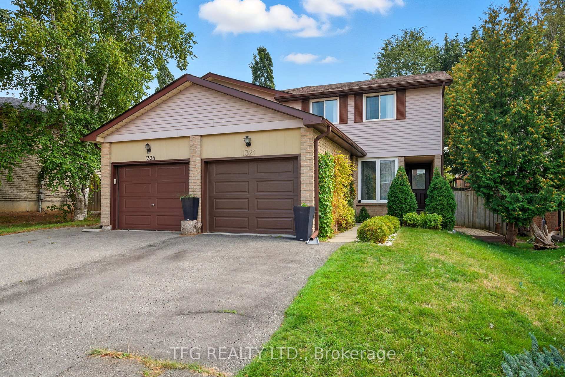 Photo 1 of 1321 Cherrydown Drive, Oshawa, Donevan — HOMEH