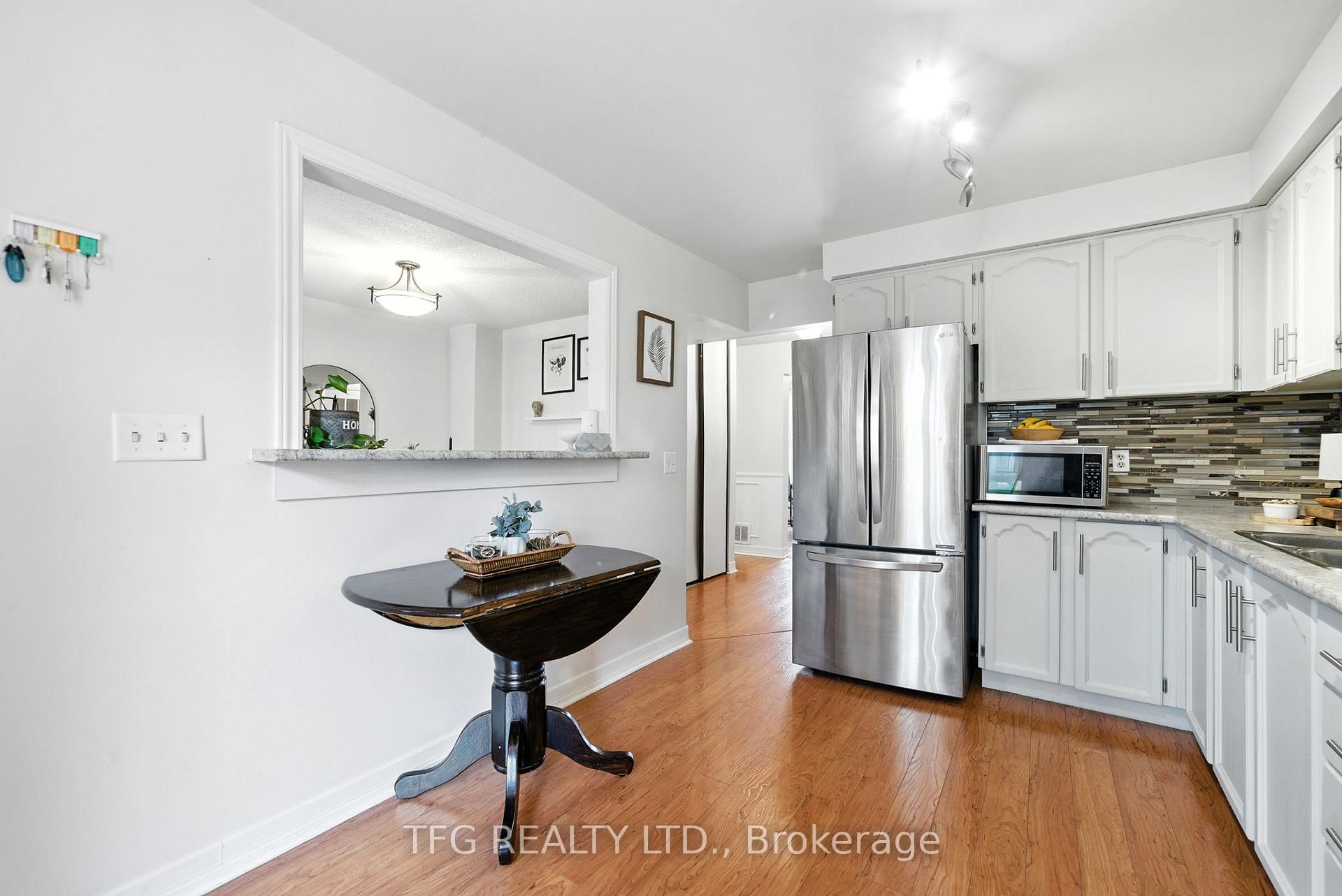 Photo 9 of 1321 Cherrydown Drive, Oshawa, Donevan — HOMEH