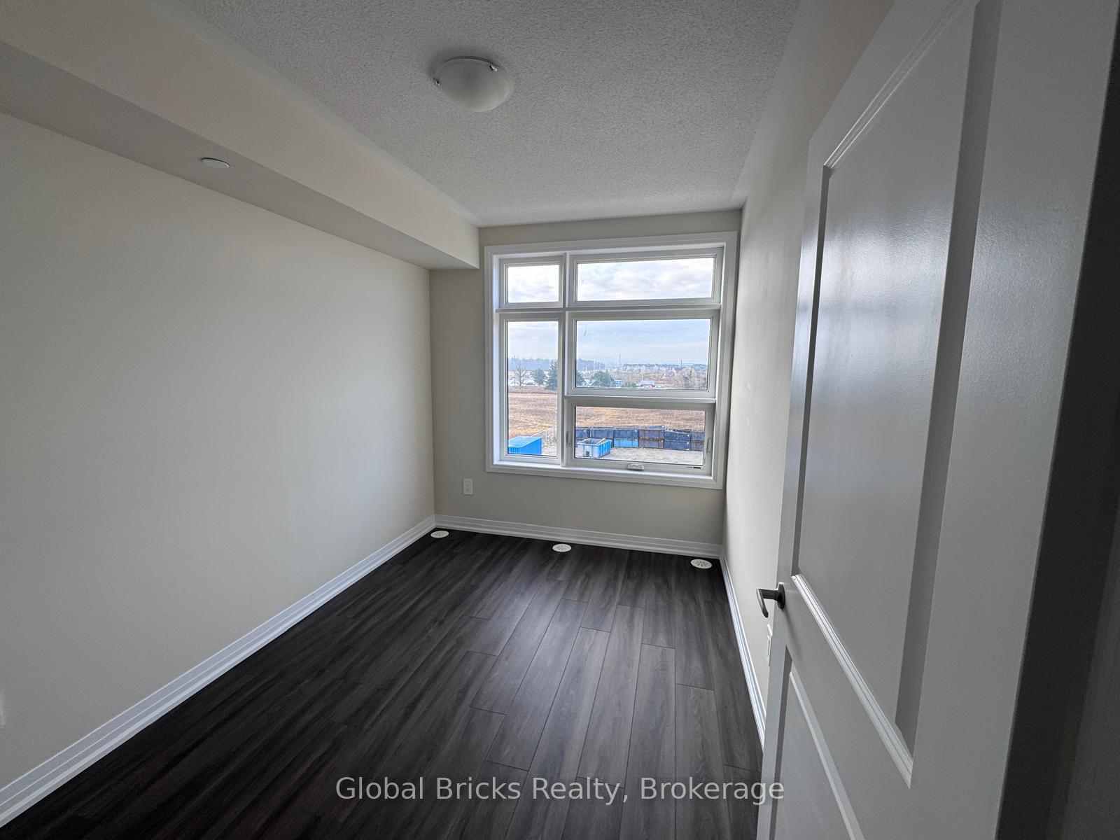 Photo 14 of Unit 109, 1565 Rose Way, Milton, Cobban — HOMEH
