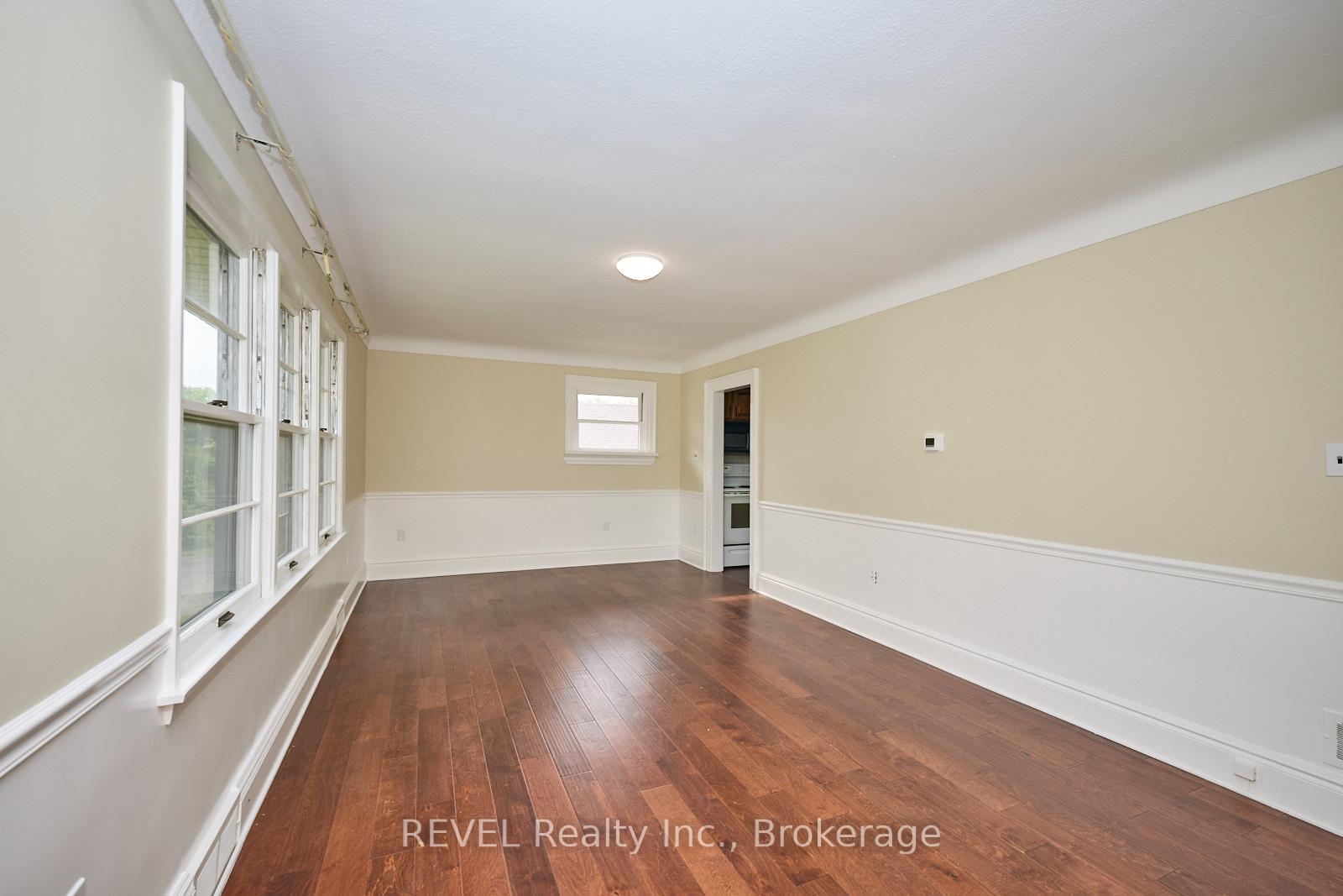 Photo 9 of 8076 Beaverdams Road, Niagara Falls, Ascot — HOMEH