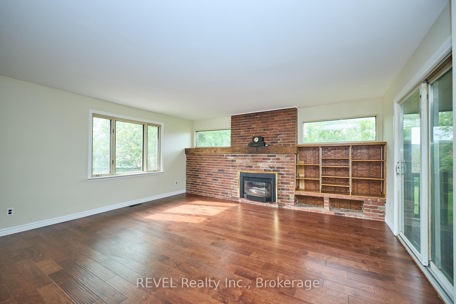 Photo 13 of 8076 Beaverdams Road, Niagara Falls, Ascot — HOMEH