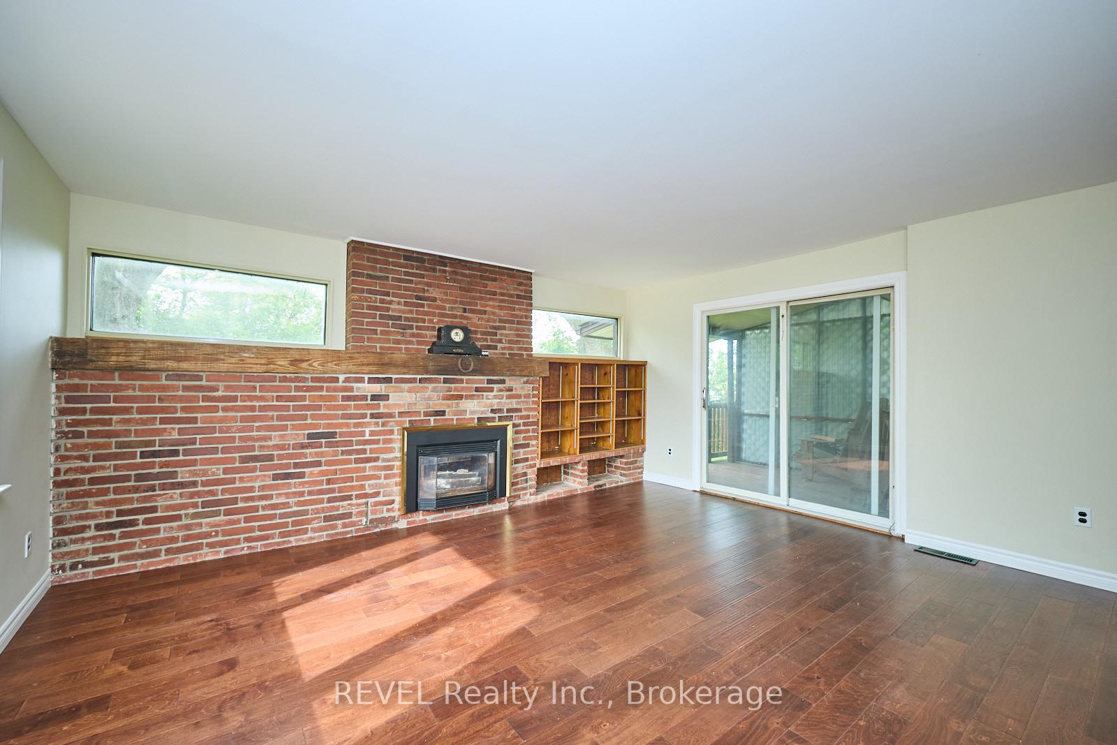 Photo 14 of 8076 Beaverdams Road, Niagara Falls, Ascot — HOMEH
