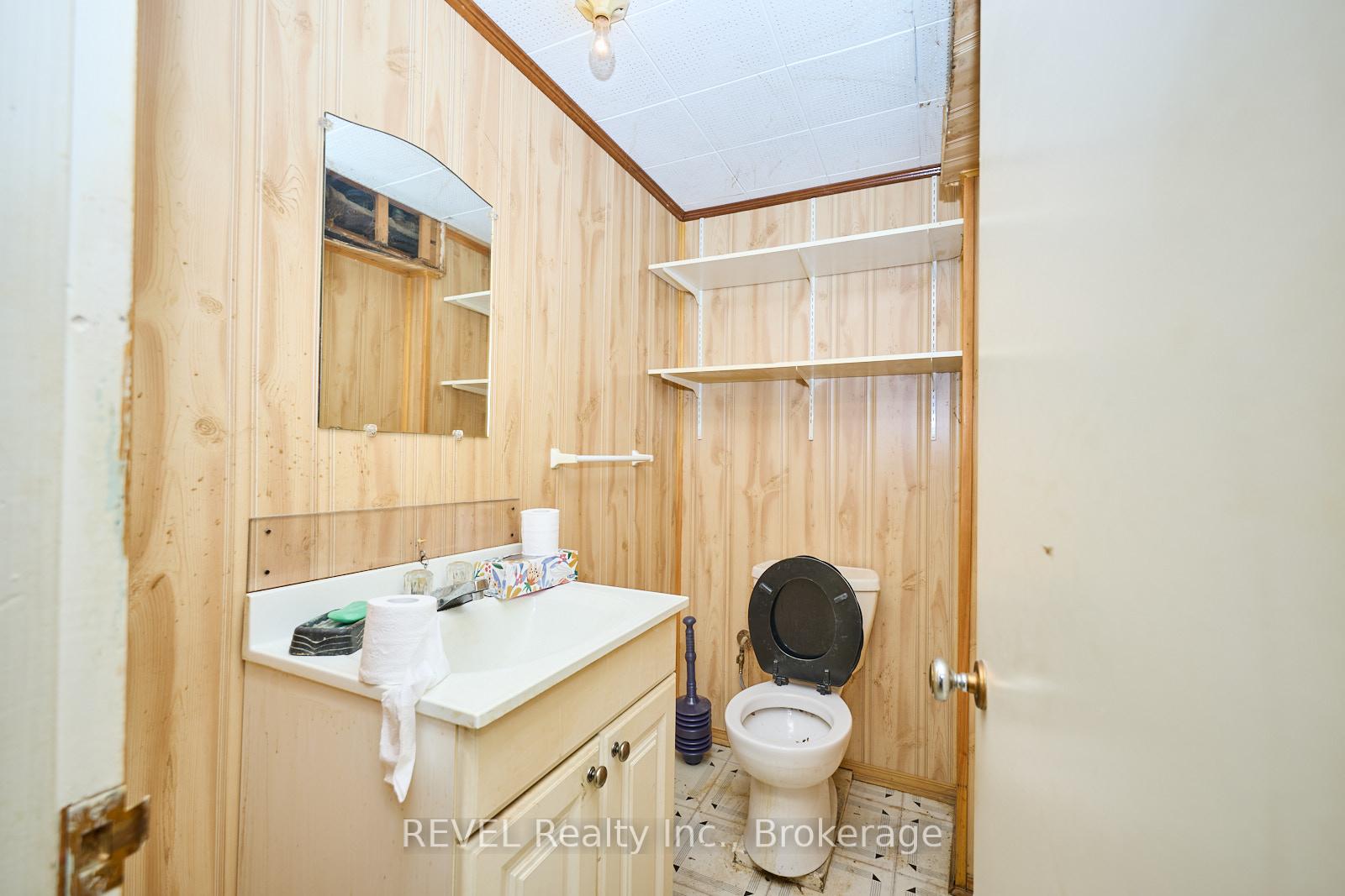 Photo 24 of 8076 Beaverdams Road, Niagara Falls, Ascot — HOMEH