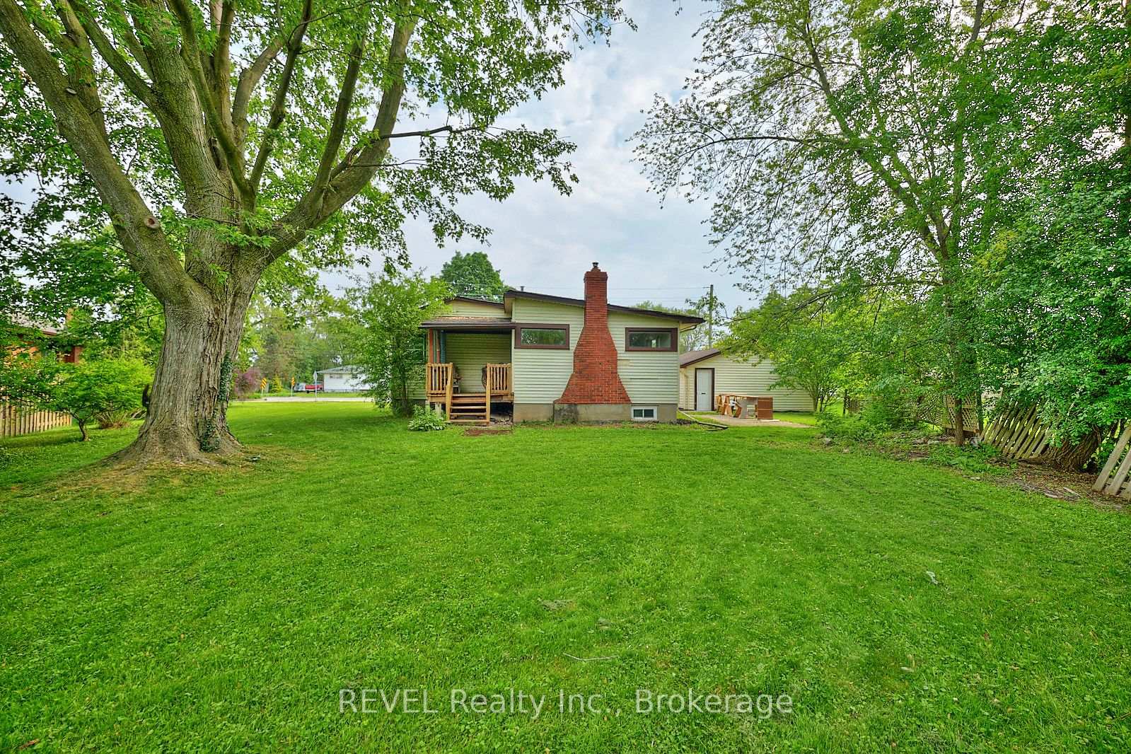 Photo 28 of 8076 Beaverdams Road, Niagara Falls, Ascot — HOMEH