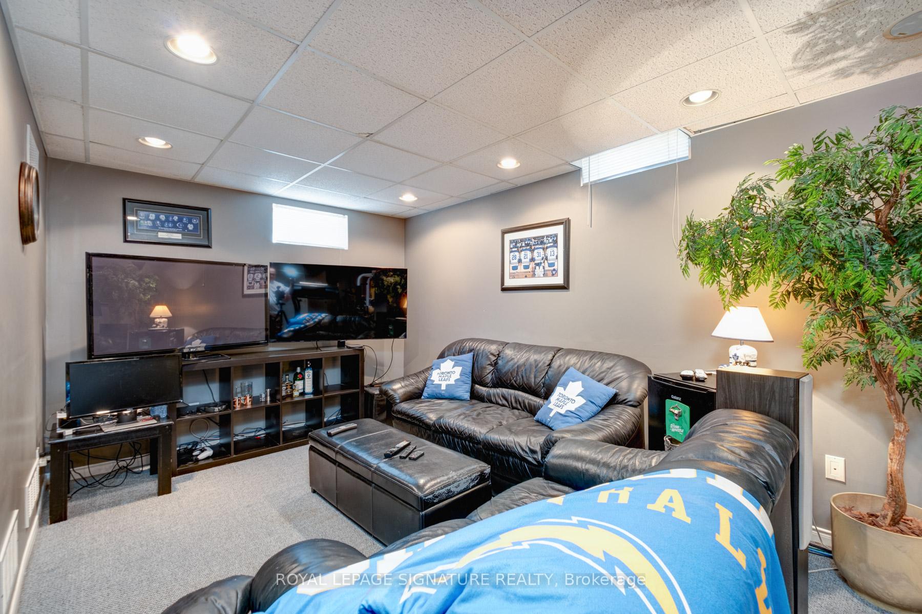 Photo 31 of 223 Wilcroft Court, Pickering, Highbush — HOMEH