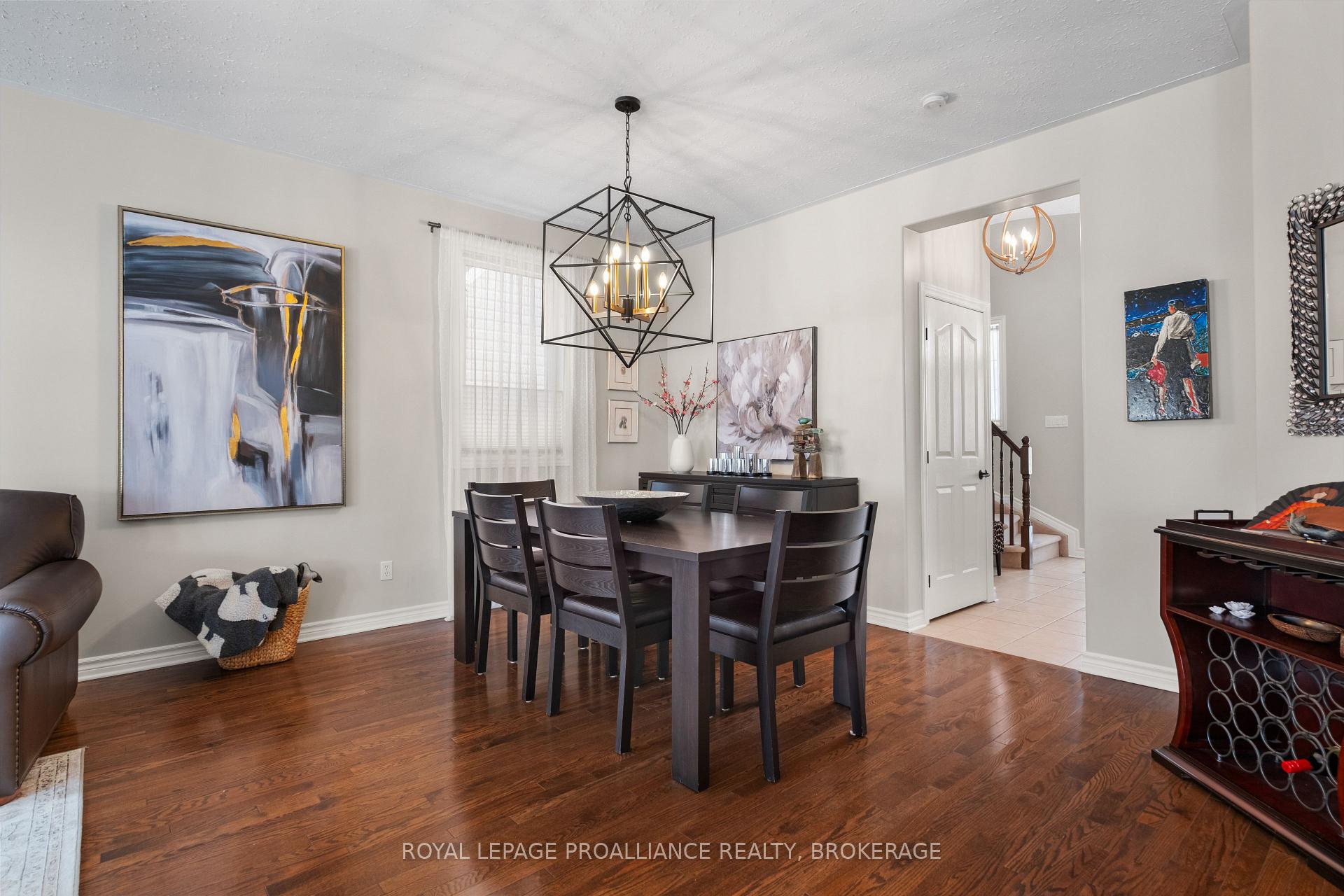 Photo 7 of 851 Lotus Avenue, Kingston, Kingston East (Incl Barret Crt) — HOMEH