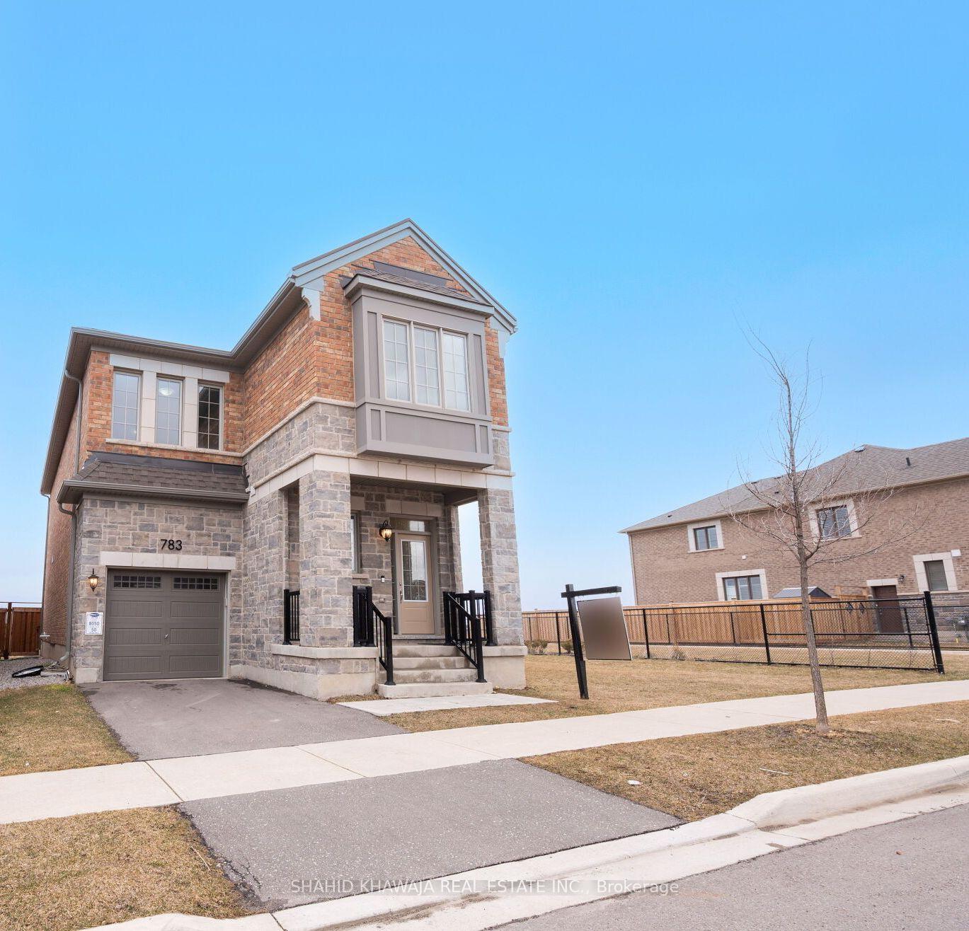 Photo 2 of 783 Aspen Terrace, Milton, Cobban — HOMEH