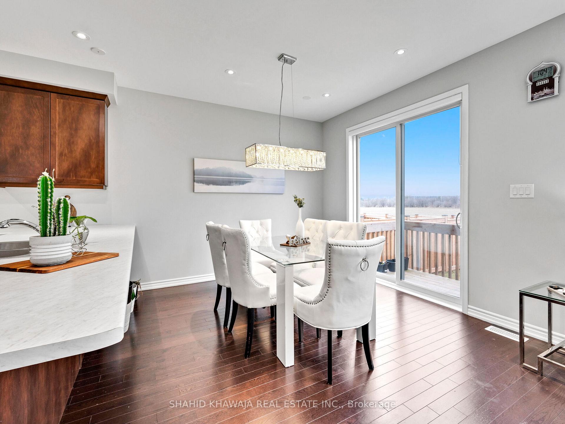 Photo 12 of 783 Aspen Terrace, Milton, Cobban — HOMEH
