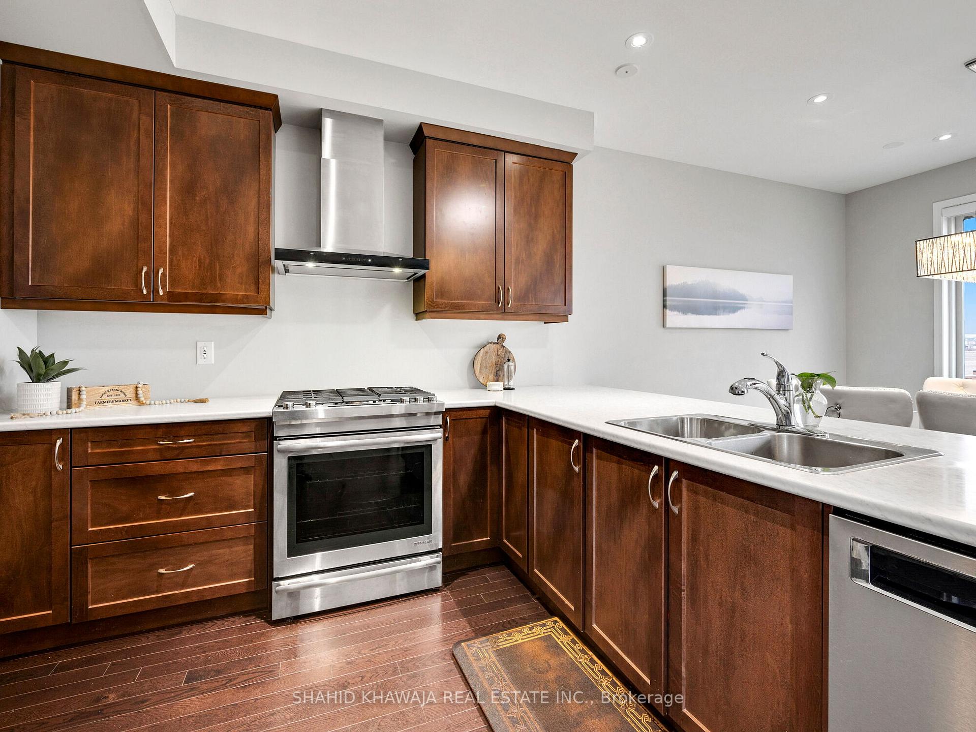 Photo 16 of 783 Aspen Terrace, Milton, Cobban — HOMEH