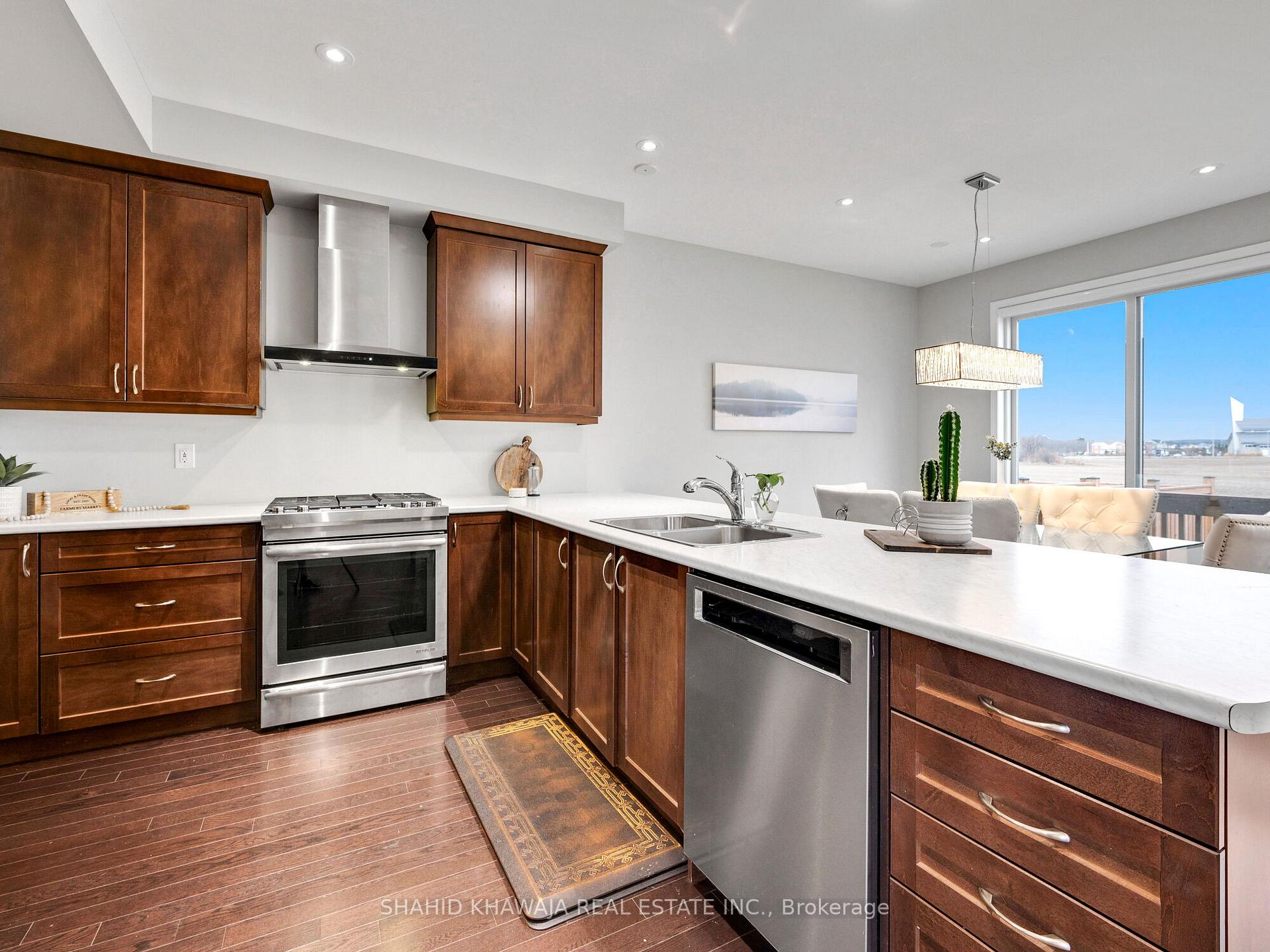 Photo 17 of 783 Aspen Terrace, Milton, Cobban — HOMEH