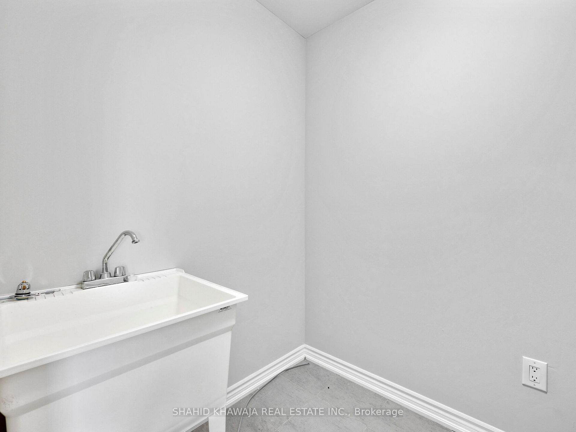 Photo 37 of 783 Aspen Terrace, Milton, Cobban — HOMEH