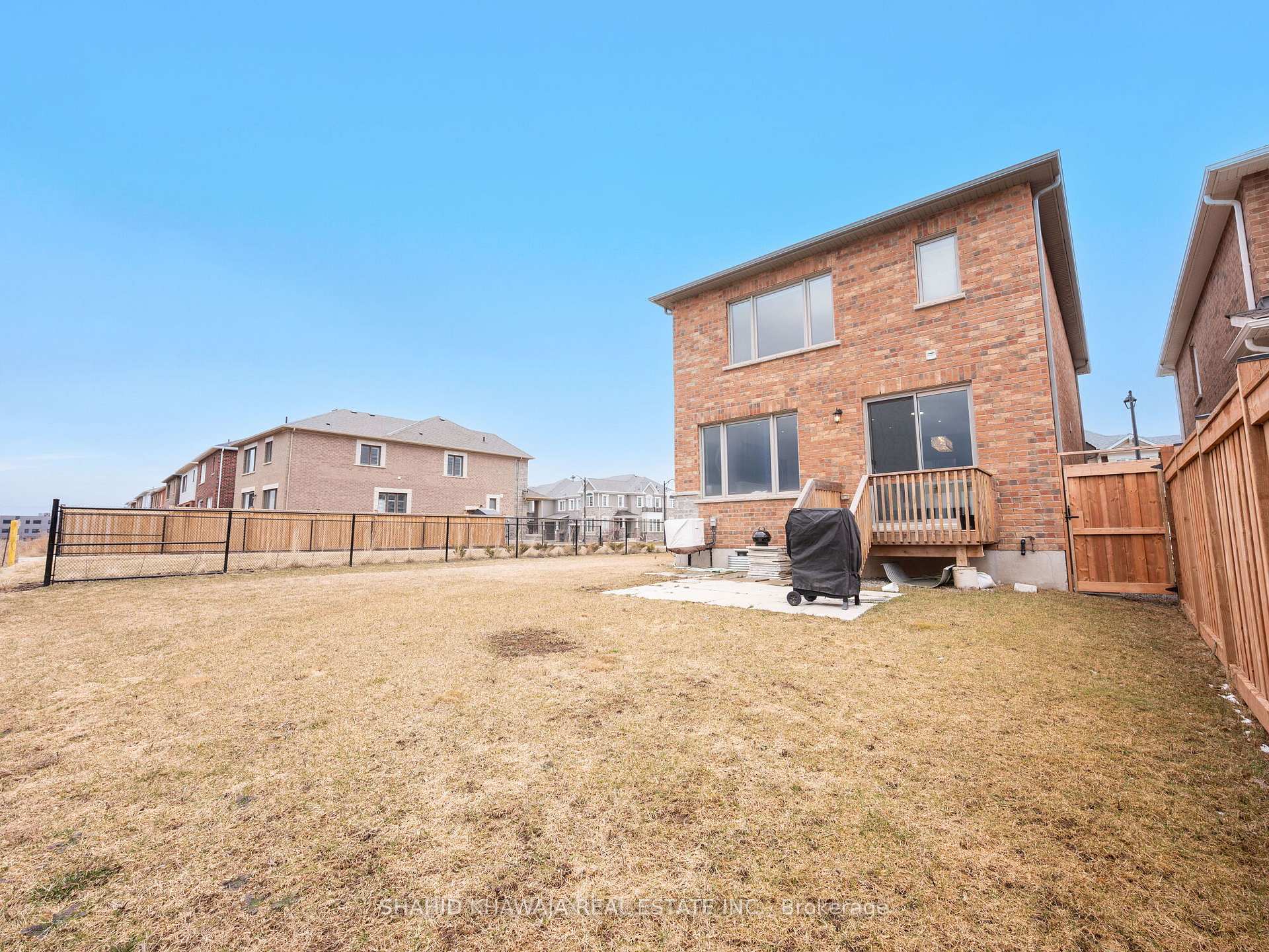 Photo 44 of 783 Aspen Terrace, Milton, Cobban — HOMEH