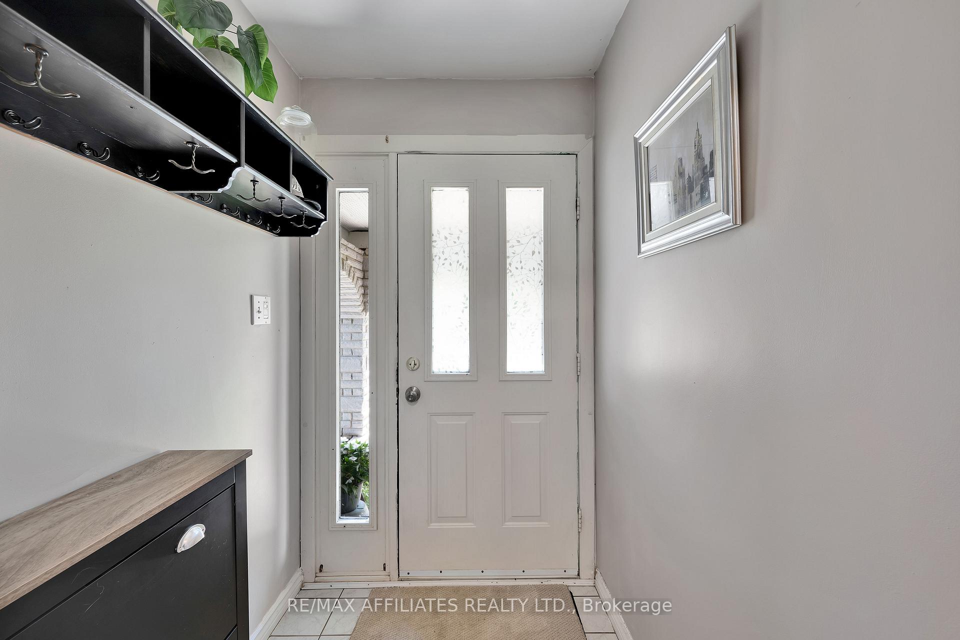 Photo 13 of 728 James Street W, Prescott — HOMEH