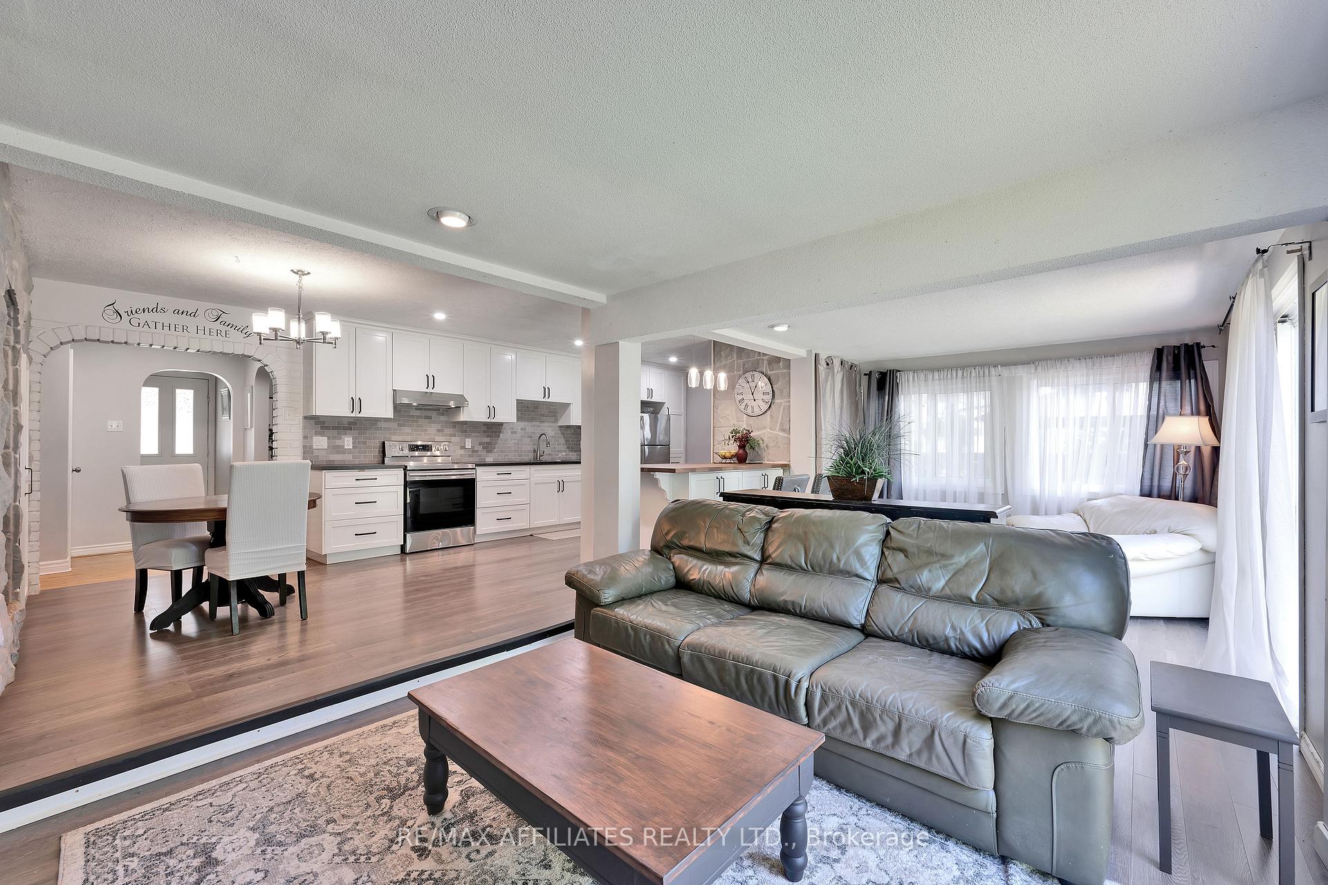 Photo 34 of 728 James Street W, Prescott — HOMEH